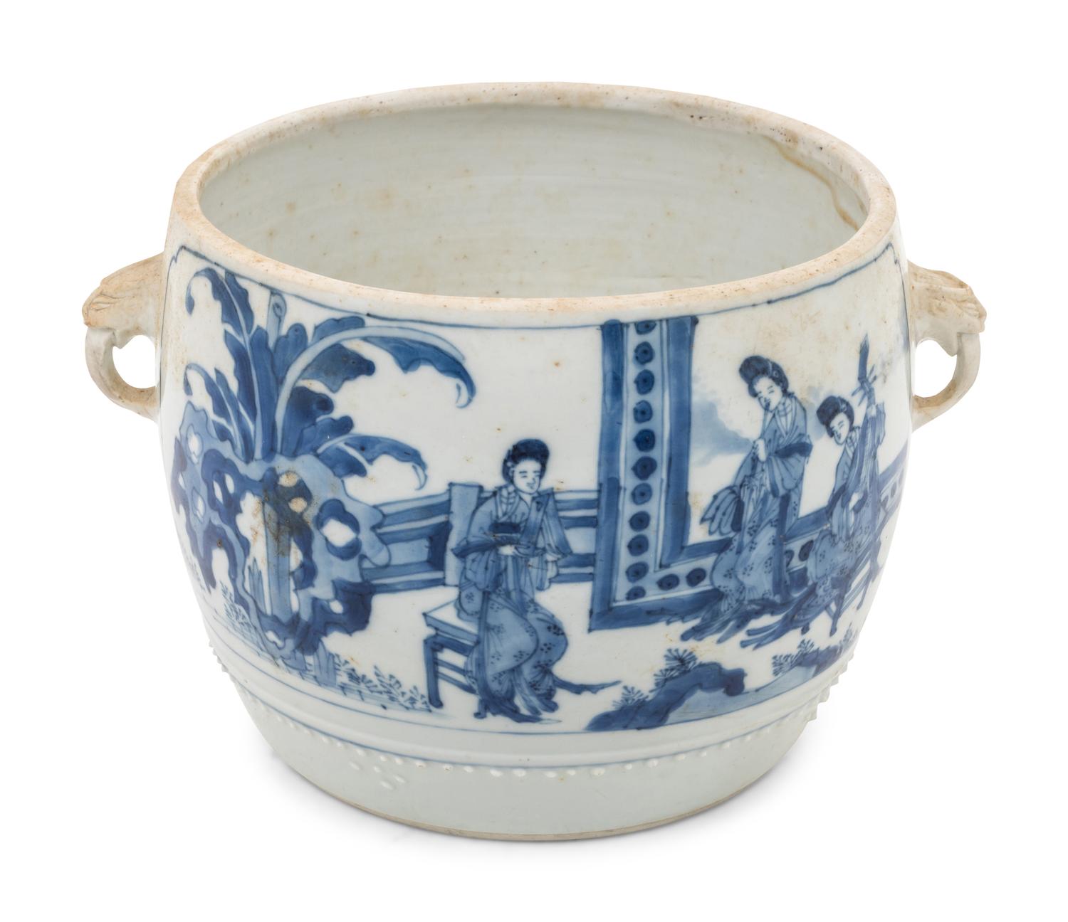 A Chinese Export Porcelain Two-Handle Vessel