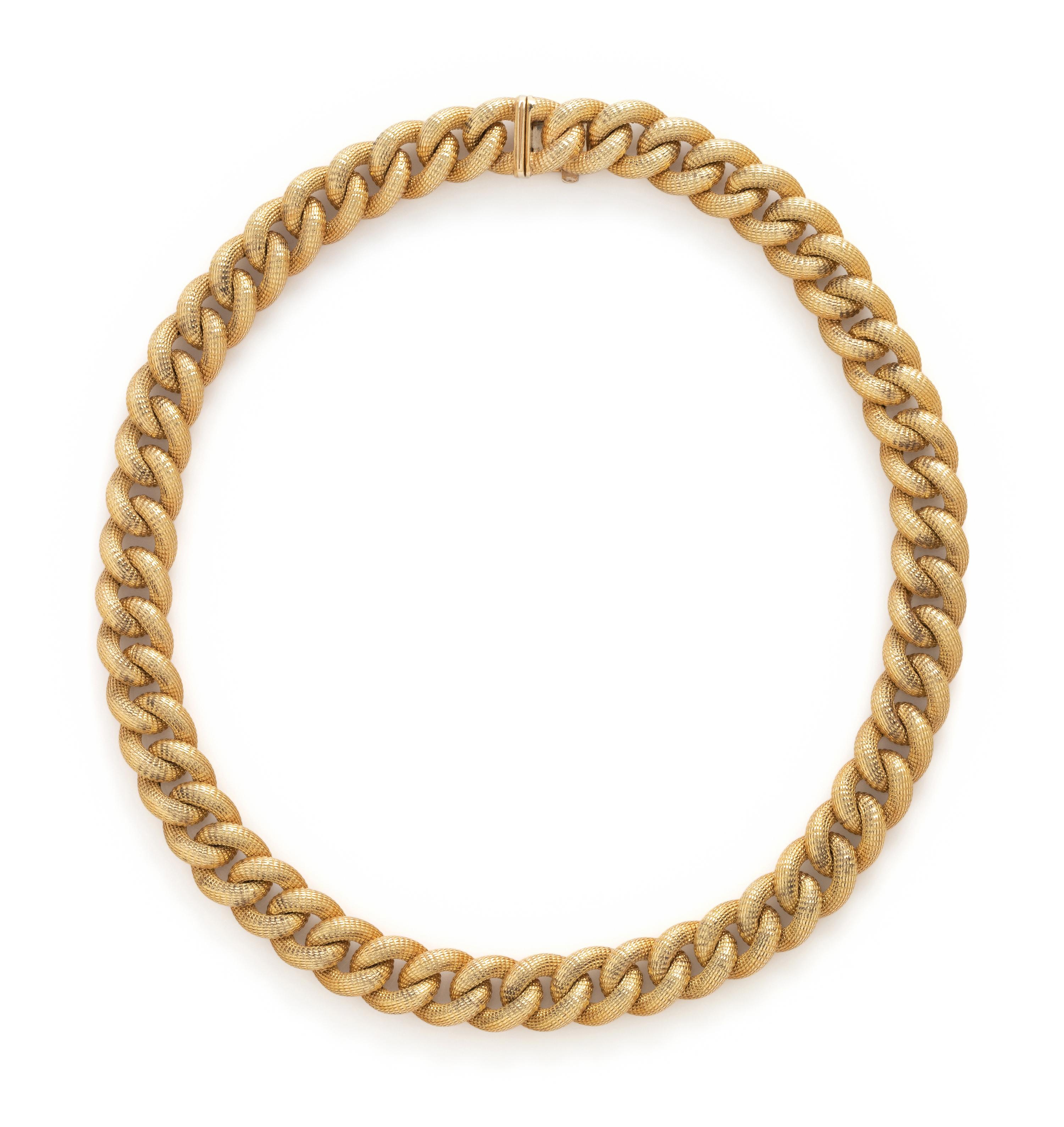 YELLOW GOLD NECKLACE