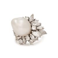 CULTURED SOUTH SEA PEARL AND DIAMOND RING