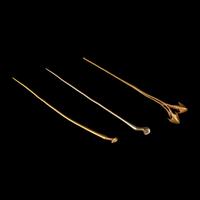 Three Chinese Gold Hairpins, Tang-Ming Dynasty 唐-明 金並頭釵一支及一點油金簪兩支
