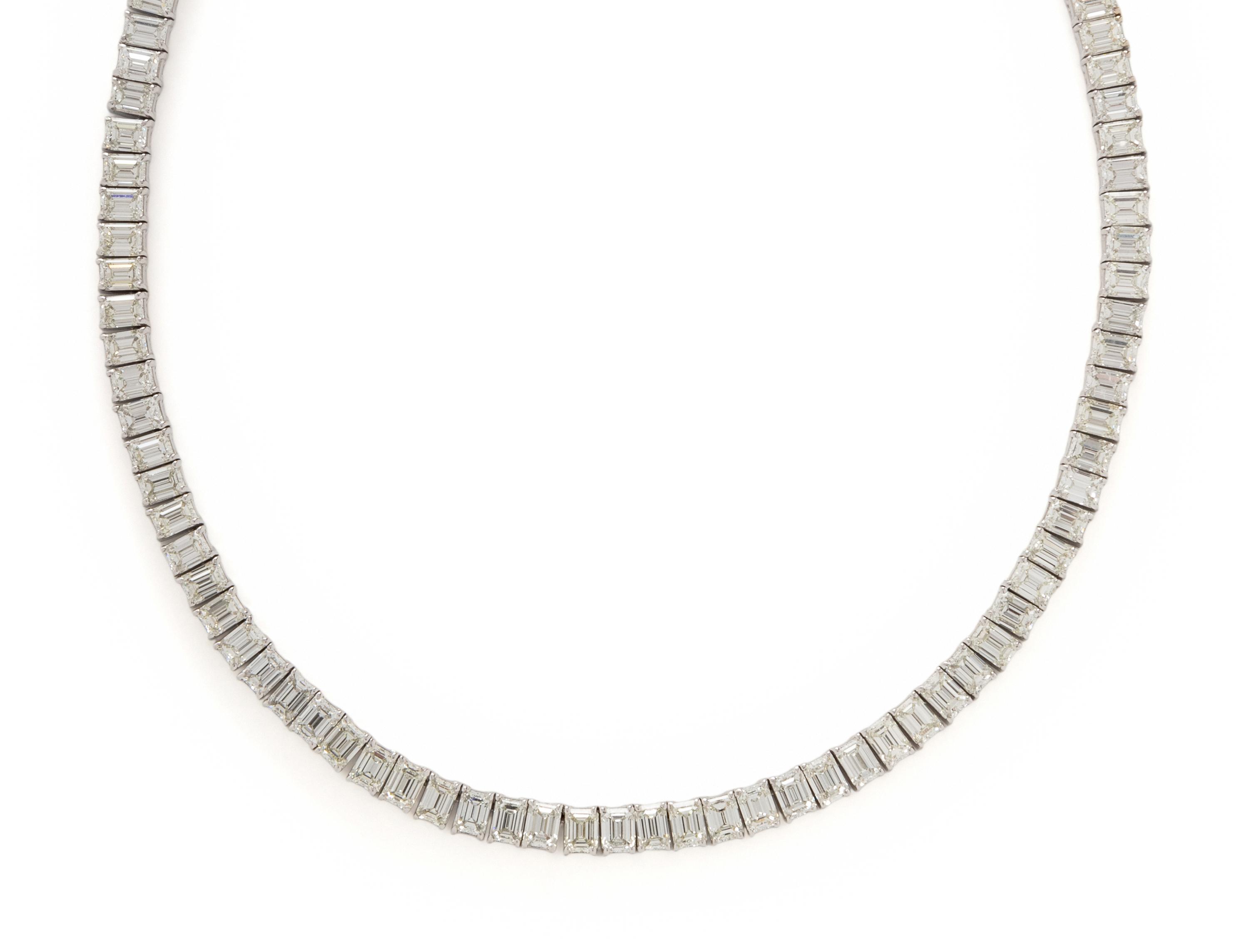 PLATINUM AND DIAMOND RIVIÈRE NECKLACE
