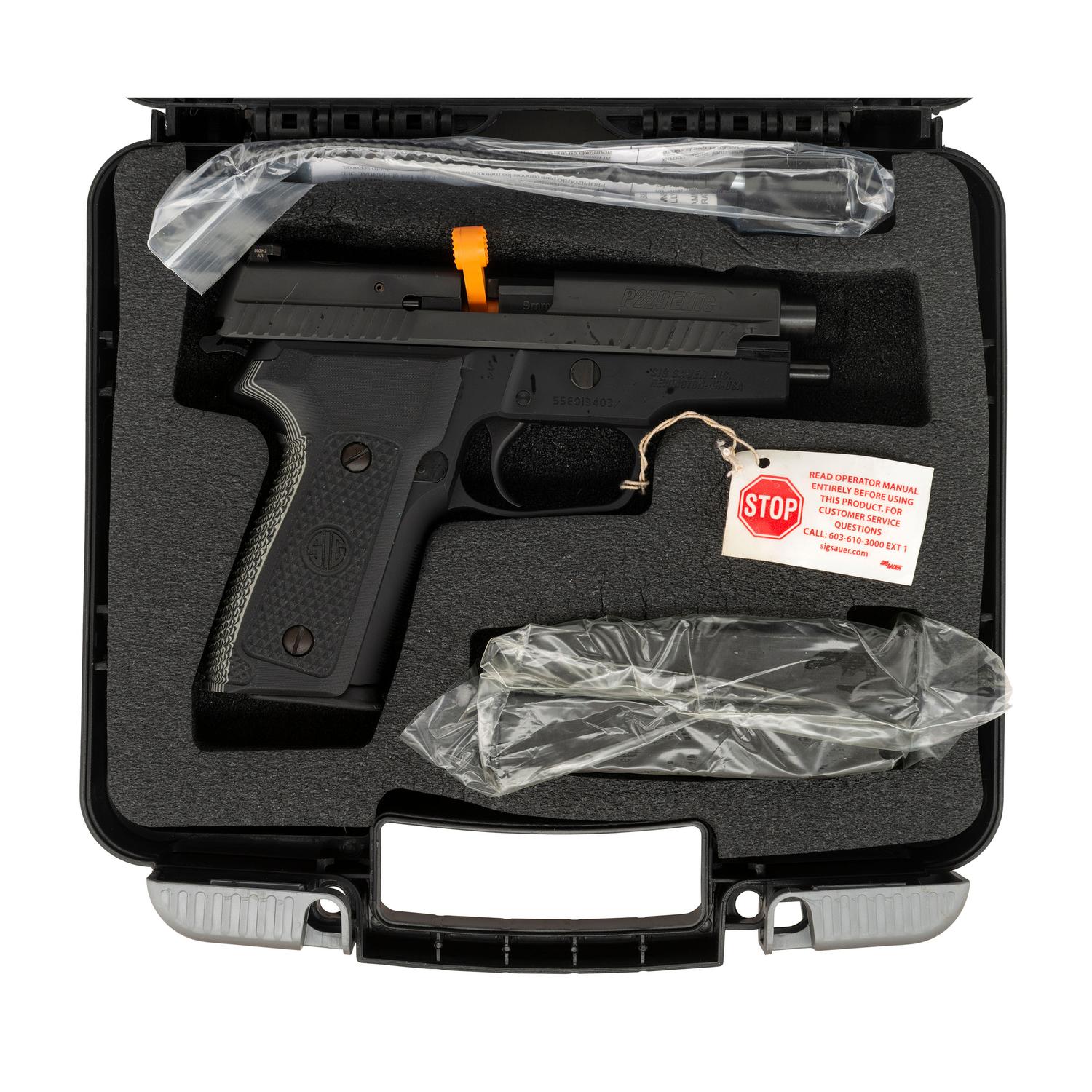 *Sig Sauer P229 Elite 9mm Pistol in Box with Accessories