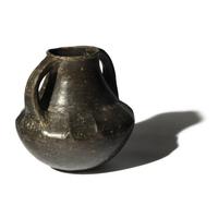 An Etruscan Blackware Amphora