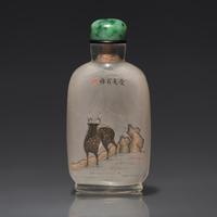 A Chinese Interior-Painted Glass Snuff Bottle, Ma Shaoxuan, 1903 — 1903年 馬少宣作玻璃內畫受天百祿圖配詩文鼻煙壺