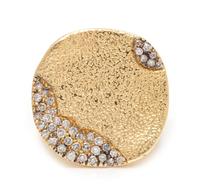 An 18 Karat Yellow Gold and Diamond Ring, 18.40 dwts.
