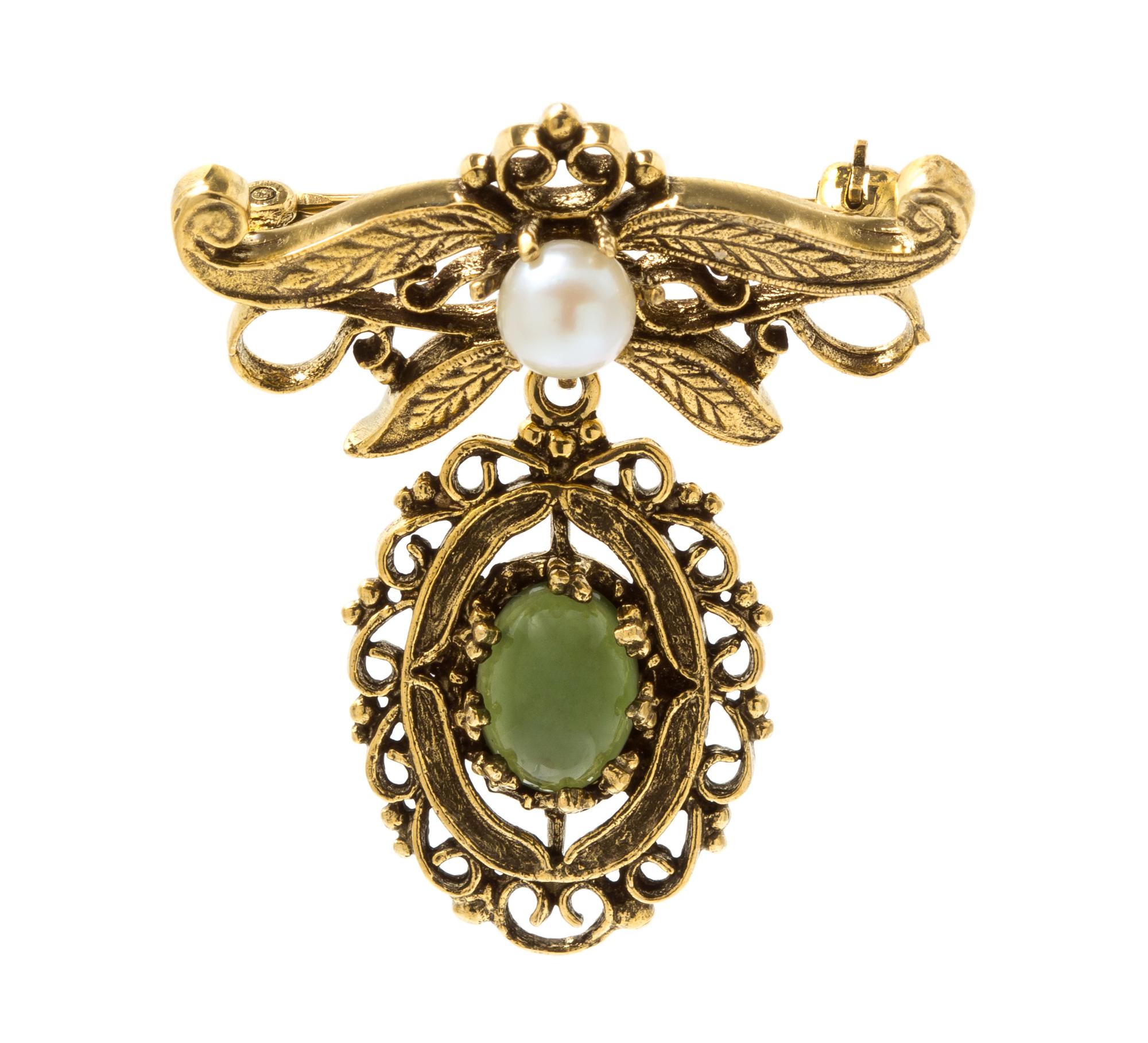 A 14 Karat Yellow Gold, Nephrite Jade and Cultured Pearl Brooch, 4.50 dwts.
