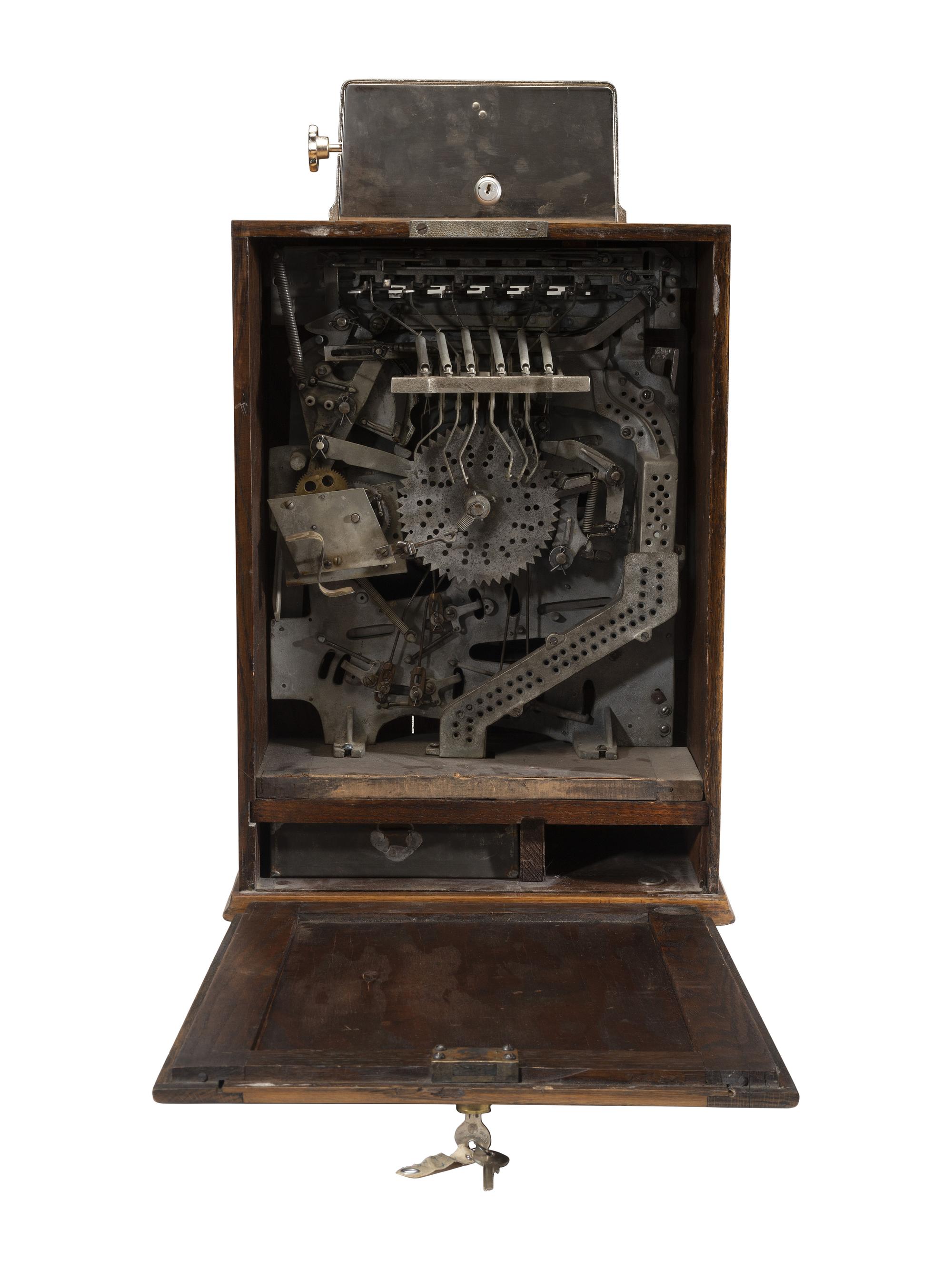 A Watling Brownie Jackpot Nickel Slot Machine