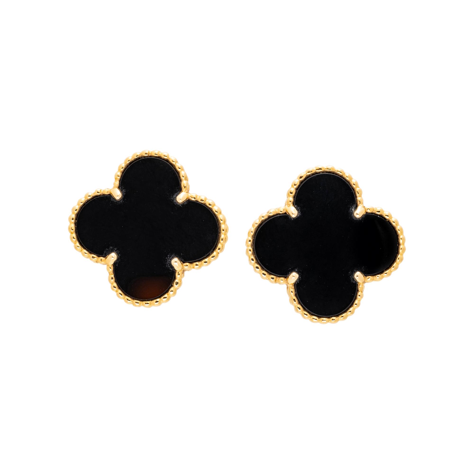 VAN CLEEF & ARPELS, YELLOW GOLD AND ONYX 'SUPER VINTAGE ALHAMBRA' CLIP EARRINGS