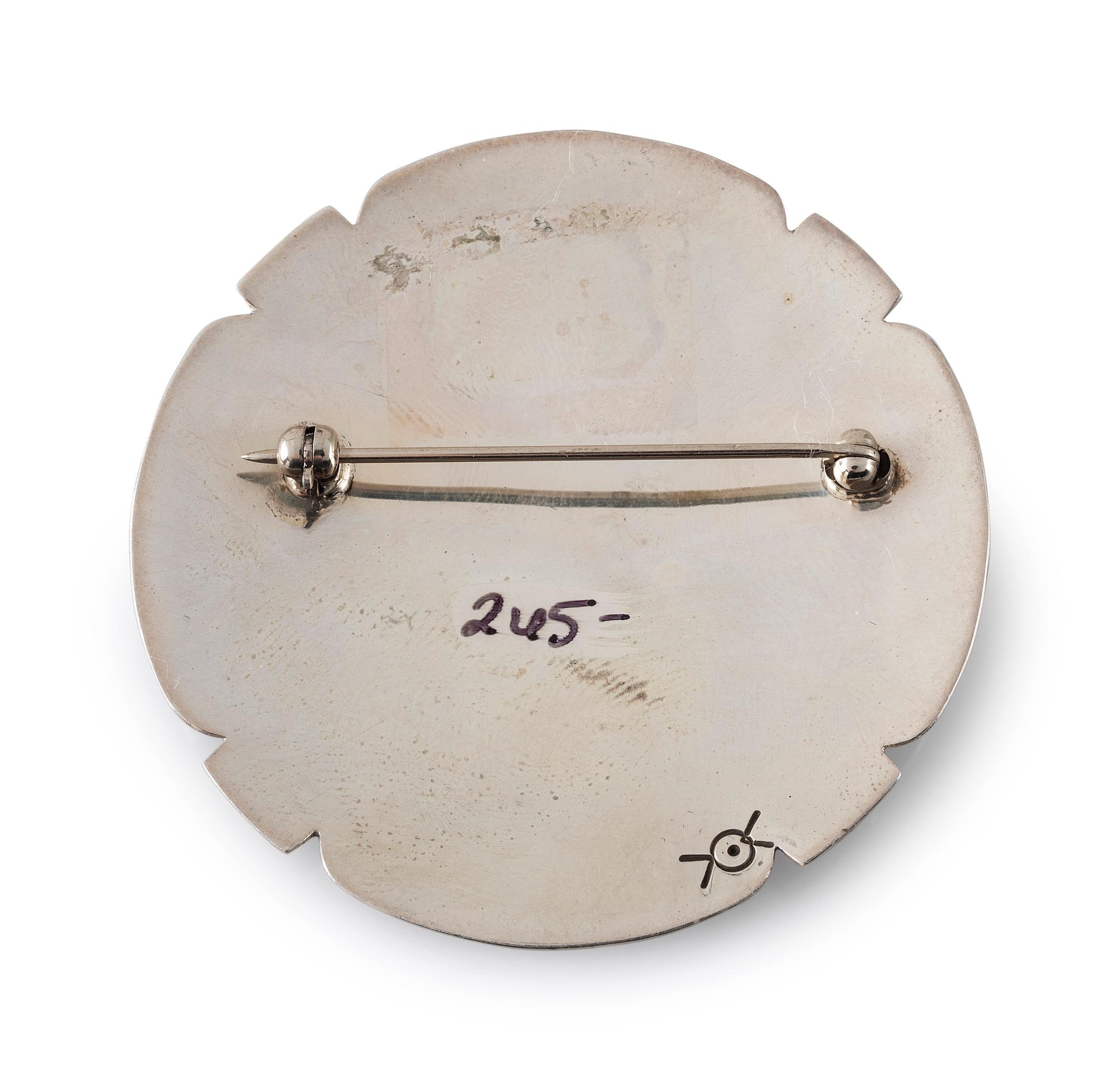 Silver Pendant / Pins