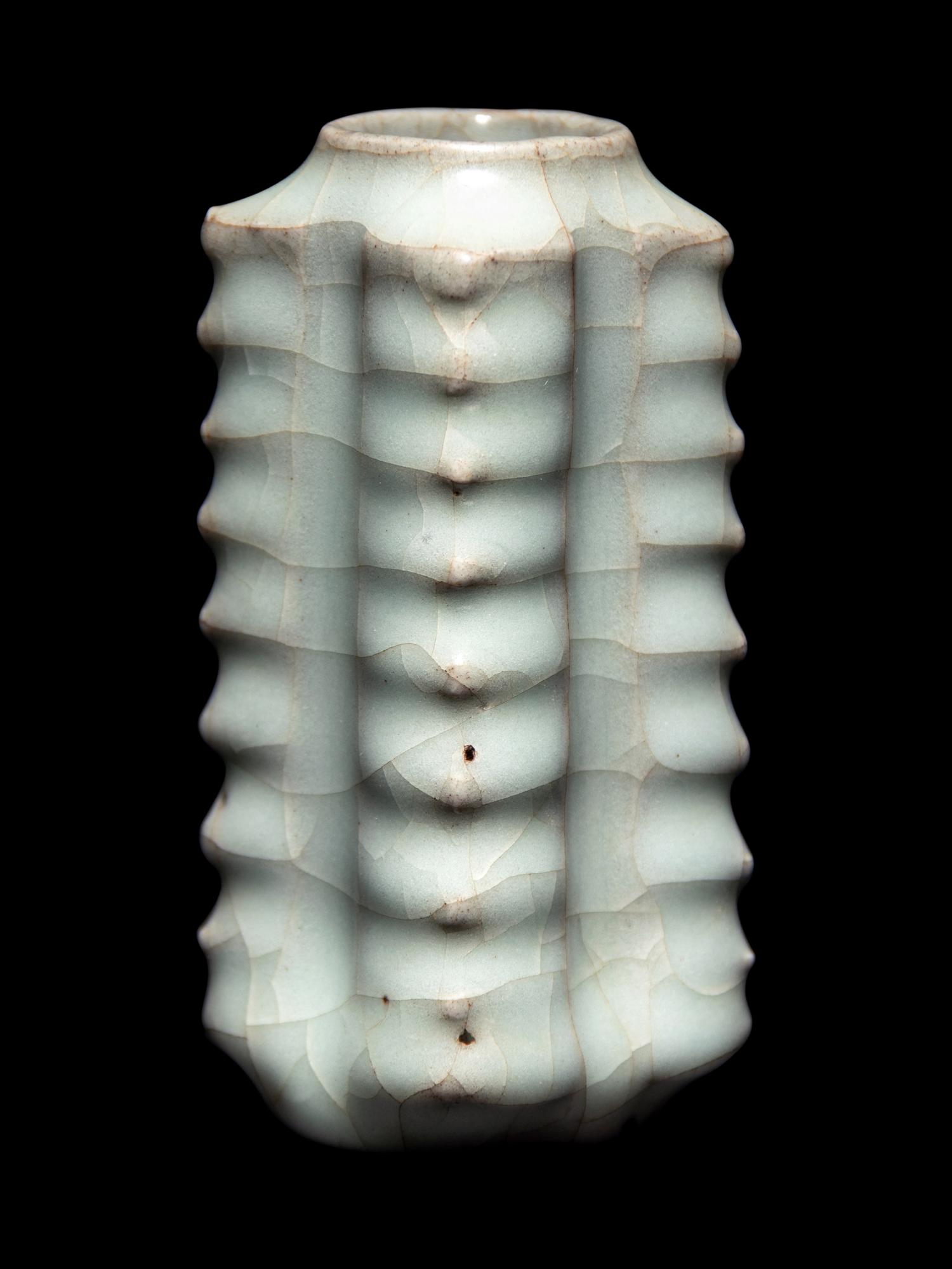 A Miniature Guan -Type Porcelain Vase