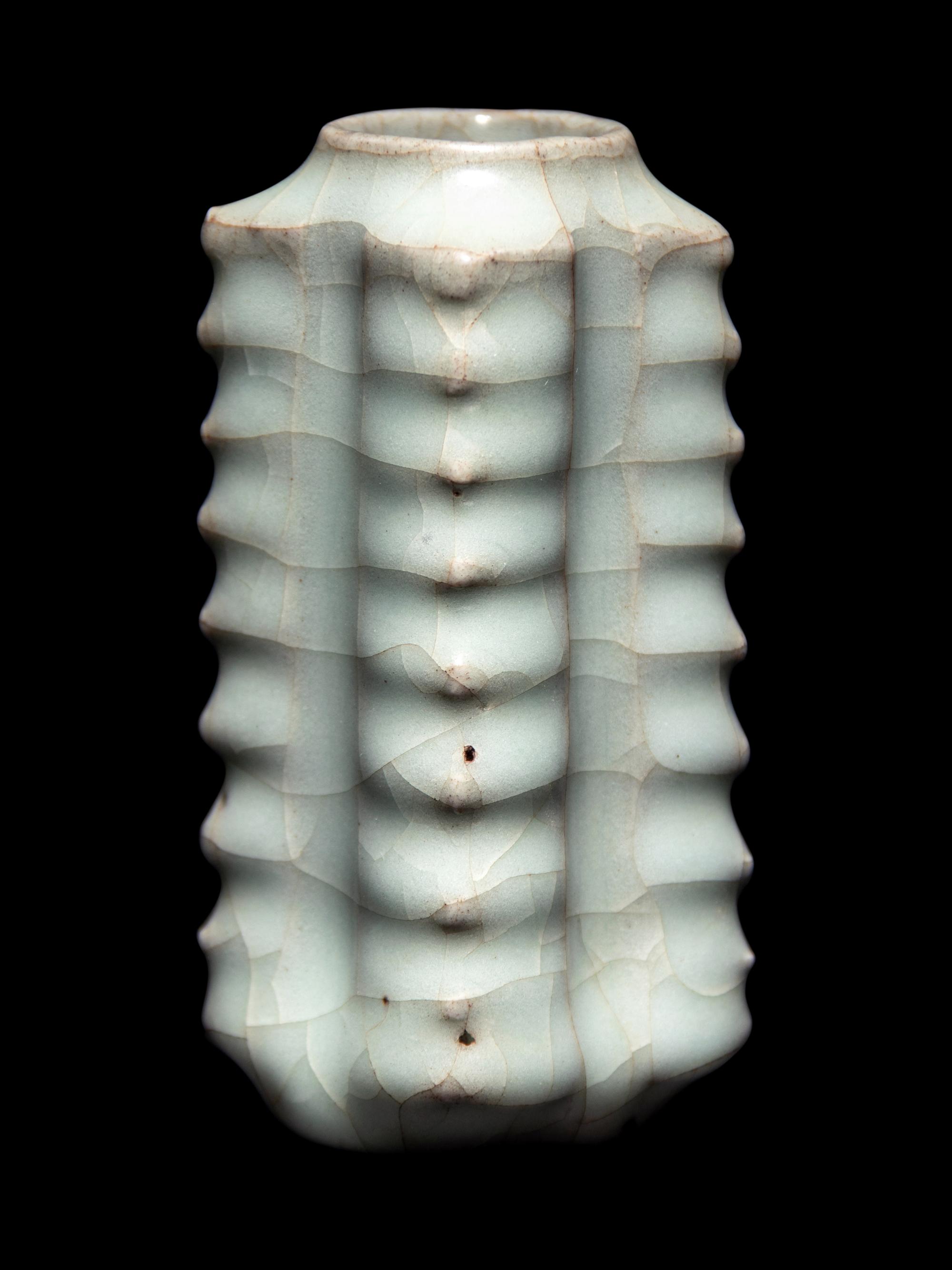 A Miniature Guan -Type Porcelain Vase