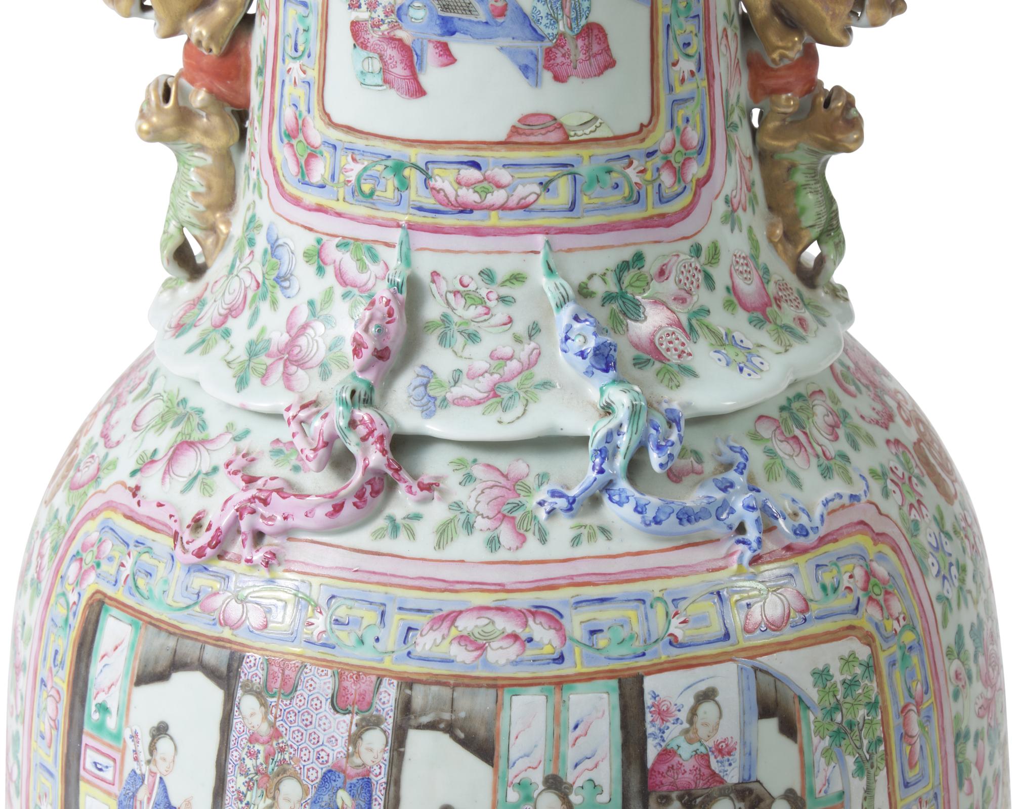 A very large Chinese export Famille Rose-decorated porcelain vase, 19th century