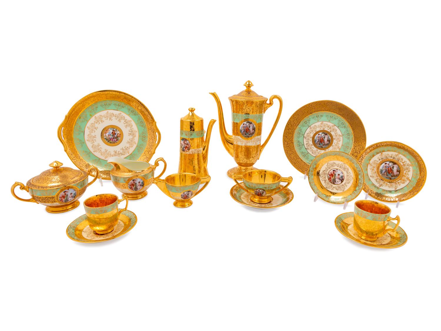 A Le Mieux Porcelain Dessert Service