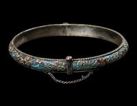 10 Chinese Hairpins and Jewelry
