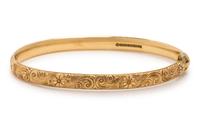 CHARLES GREEN & SON, YELLOW GOLD BANGLE BRACELET
