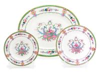 An English Porcelain Plate Set Length of platter 20 inches. — 20TH CENTURY
