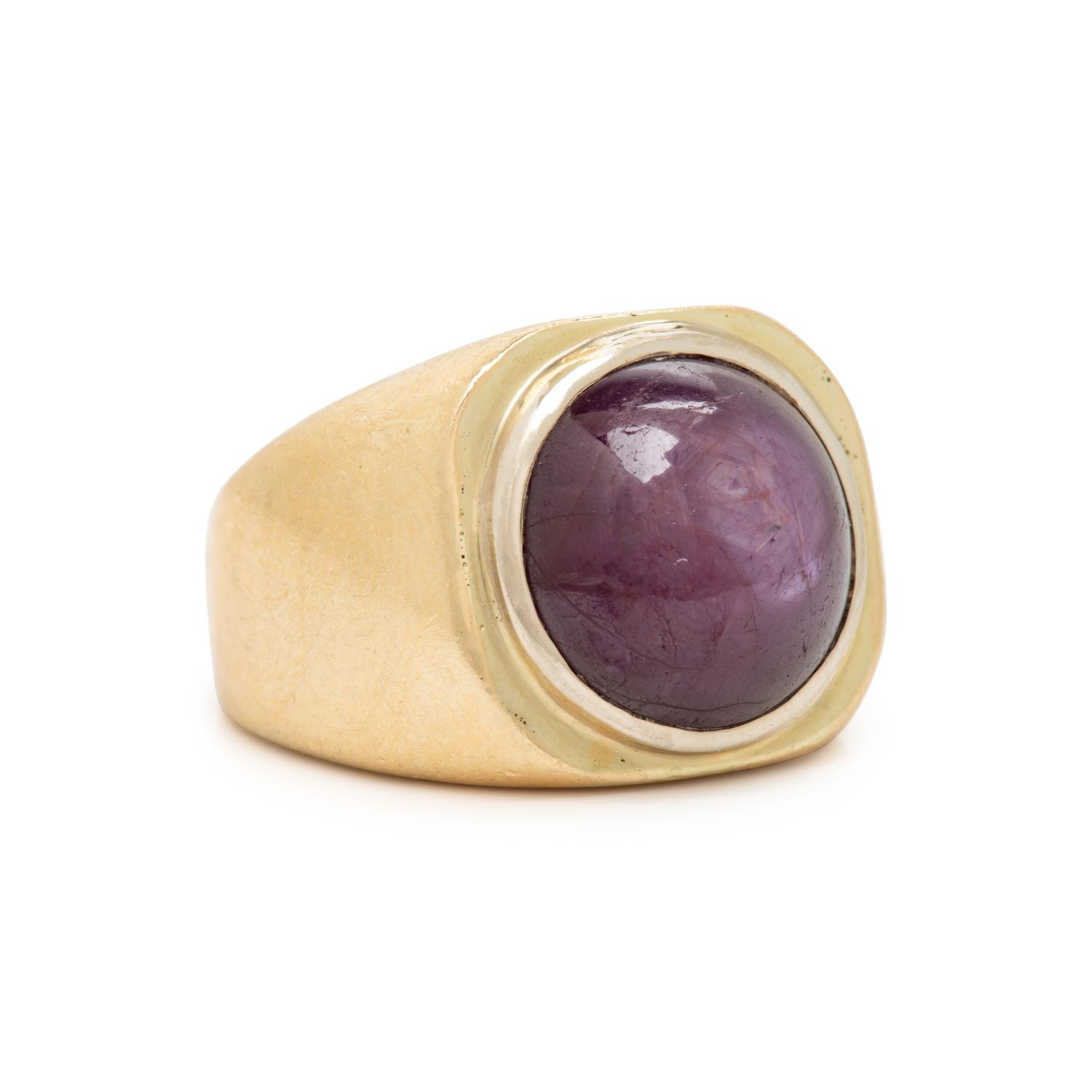 Yellow Gold and Star Purple Sapphire Ring