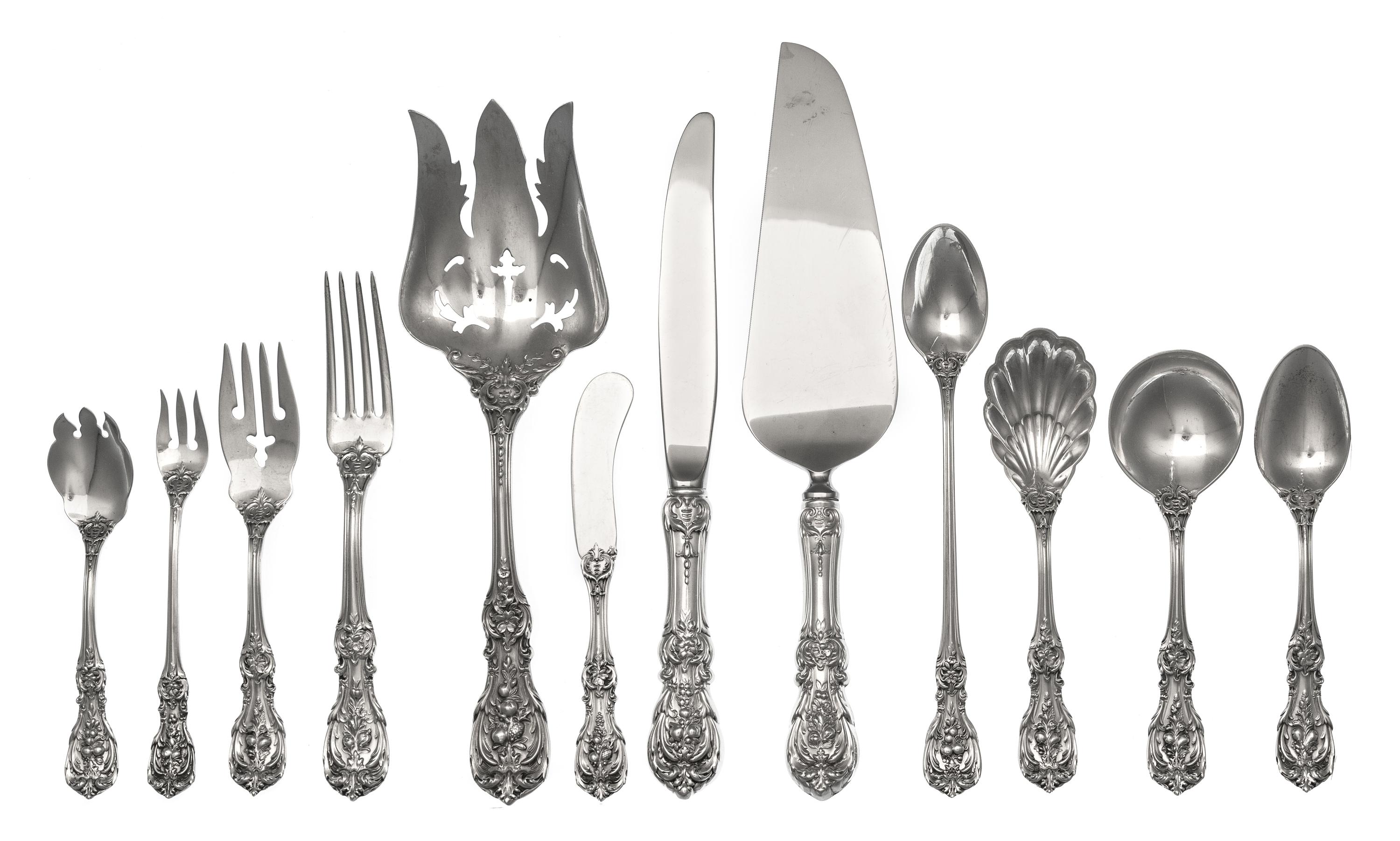An American Flatware Service, Reed and Barton, Taunton, MA, Francis I pattern, comprising: 10 dinner knives 12 dinner forks 12 cocktail