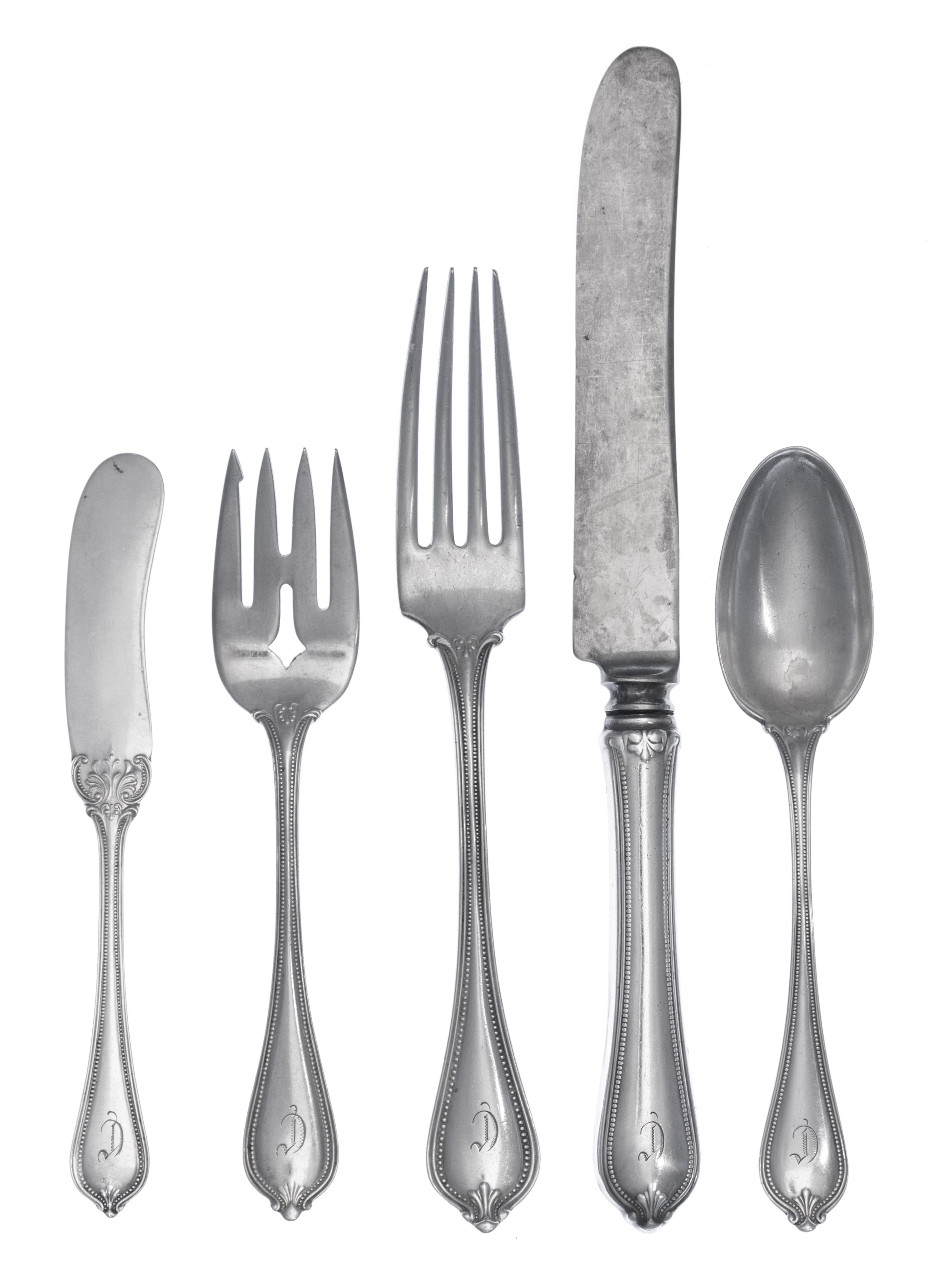 An American Silver Partial Dinner Service, Towle Silversmiths, Newburyport, MA, Old Newbury pattern, comprising: 3 dinner knives 11 but