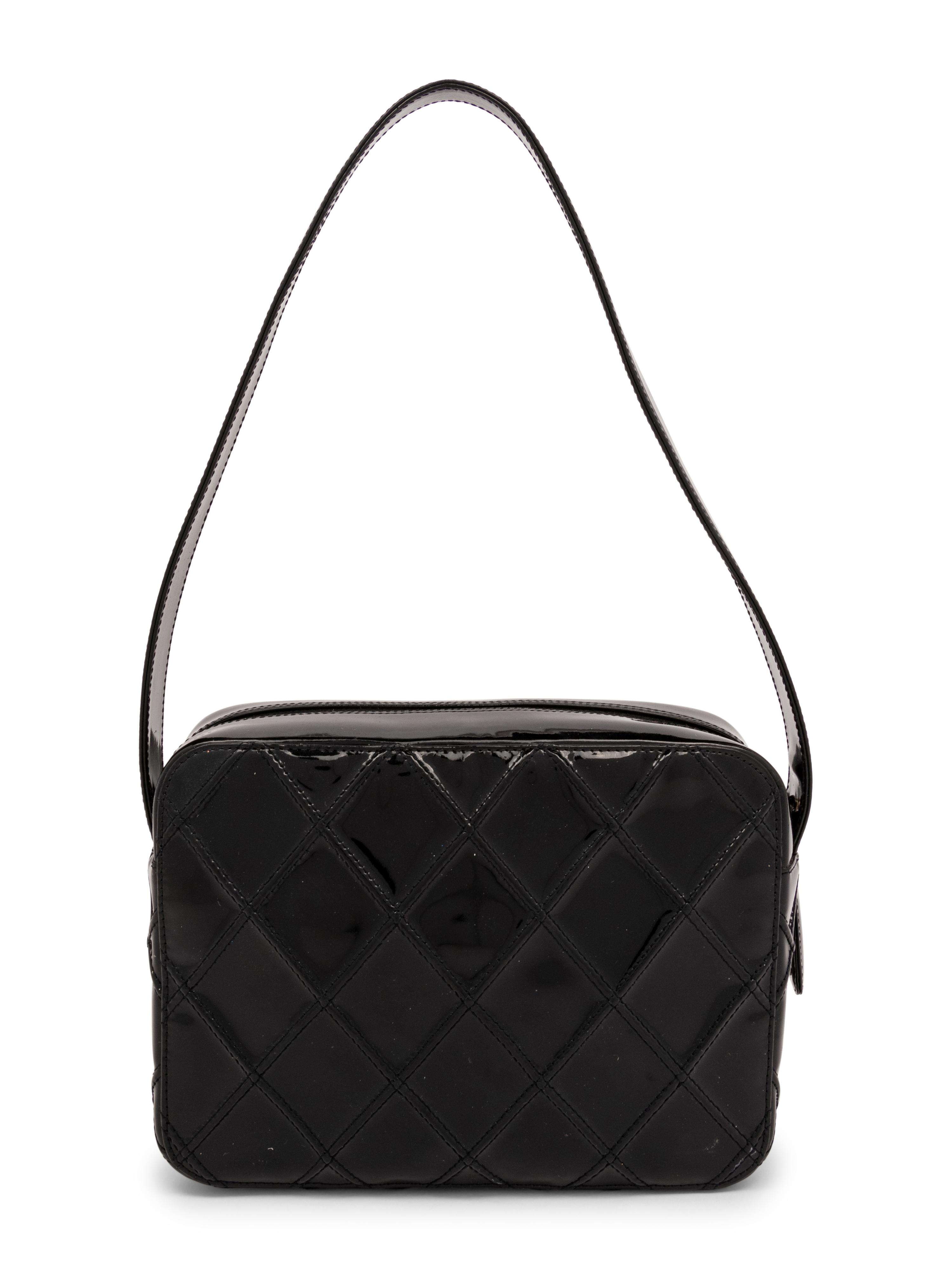Chanel Bag in Black Patent Leather, 2000-02
