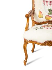 A Louis XV Style Carved Wood Fauteuil — 20TH CENTURY