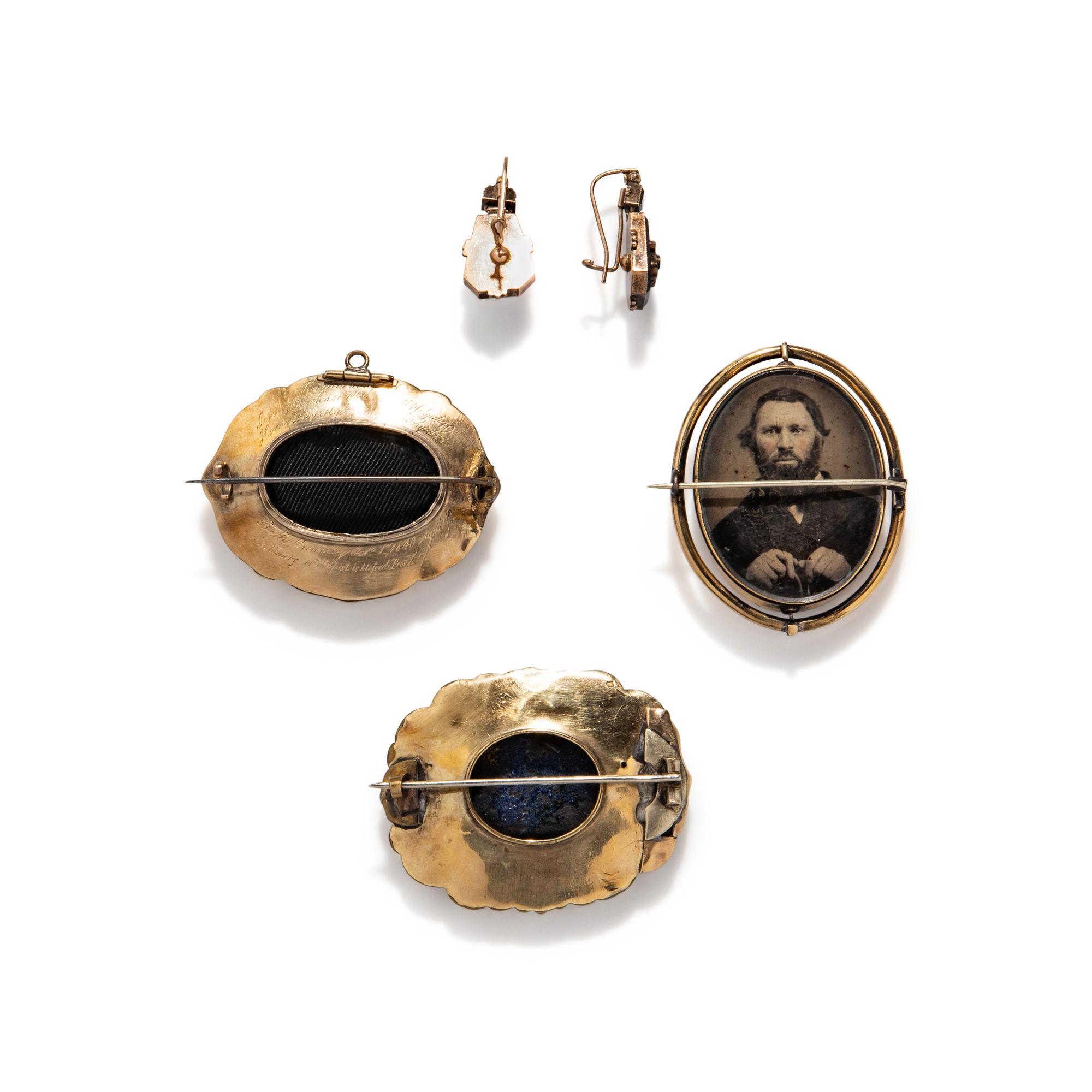 VICTORIAN, COLLECTION OF BROOCHES AND EARRINGS