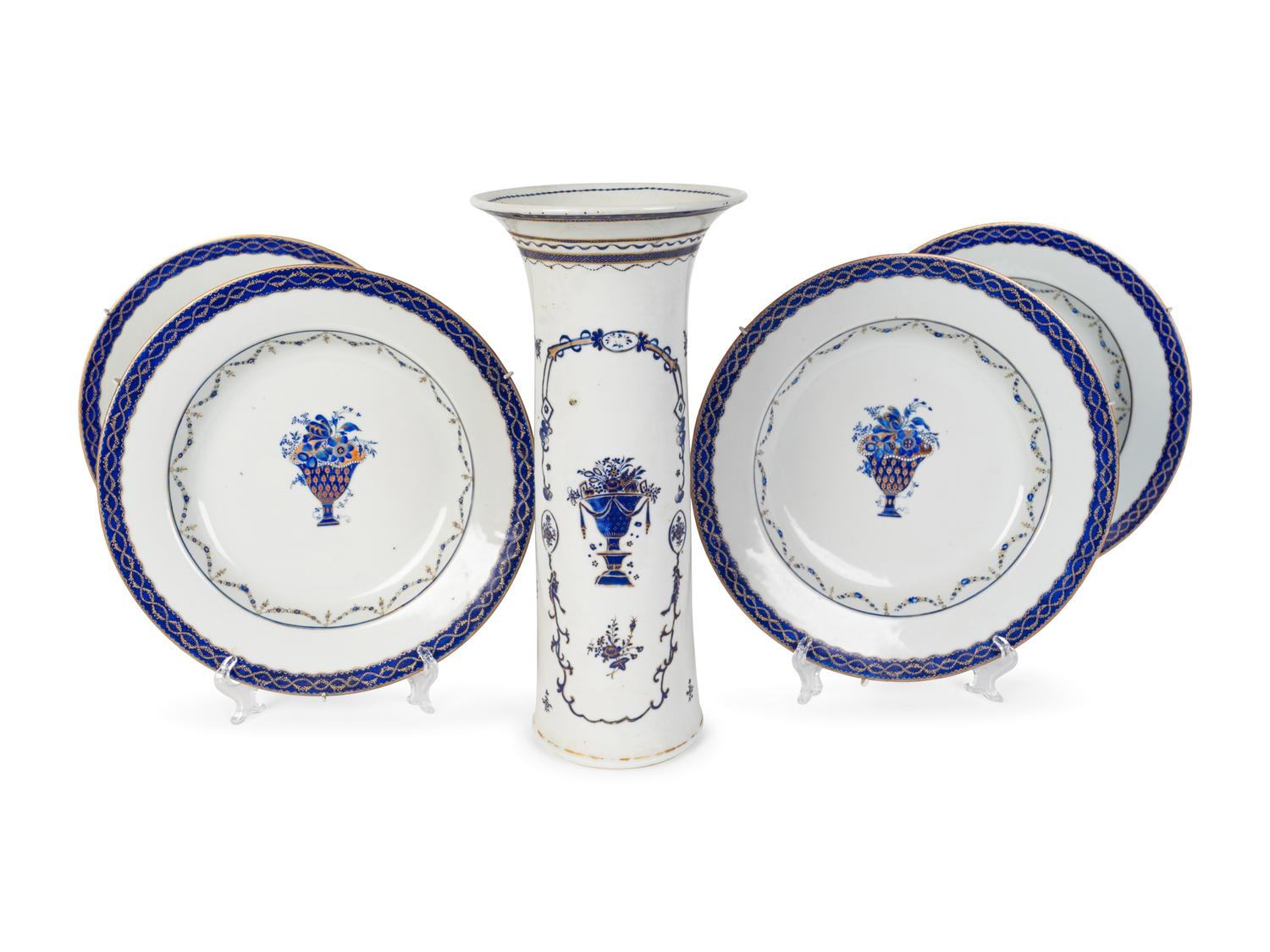 A Set of Four Chinese Export Porcelain Plates and a Cylindrical Vase — 19TH CENTURY