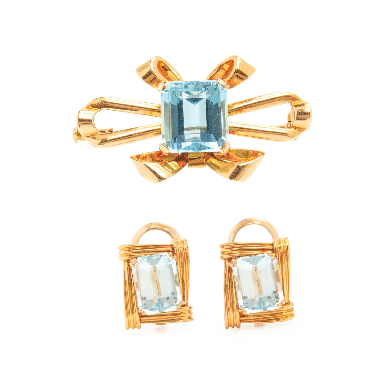 YELLOW GOLD AND AQUAMARINE JEWELRY