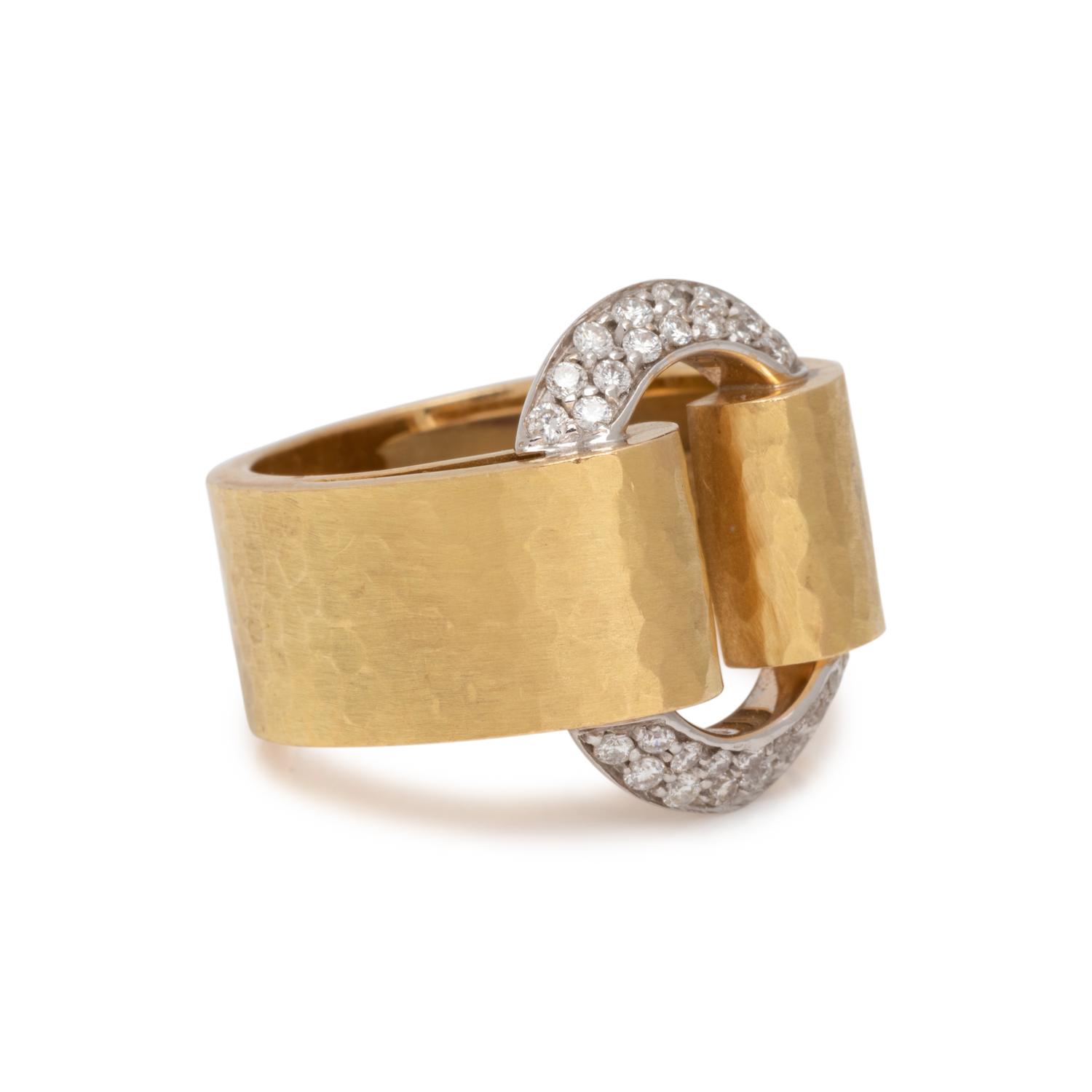 BICOLOR GOLD AND DIAMOND RING