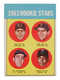 A Group of 16 Hall of Fame and Rookie Baseball Cards including Mantle, Aaron, Bench Rookie,