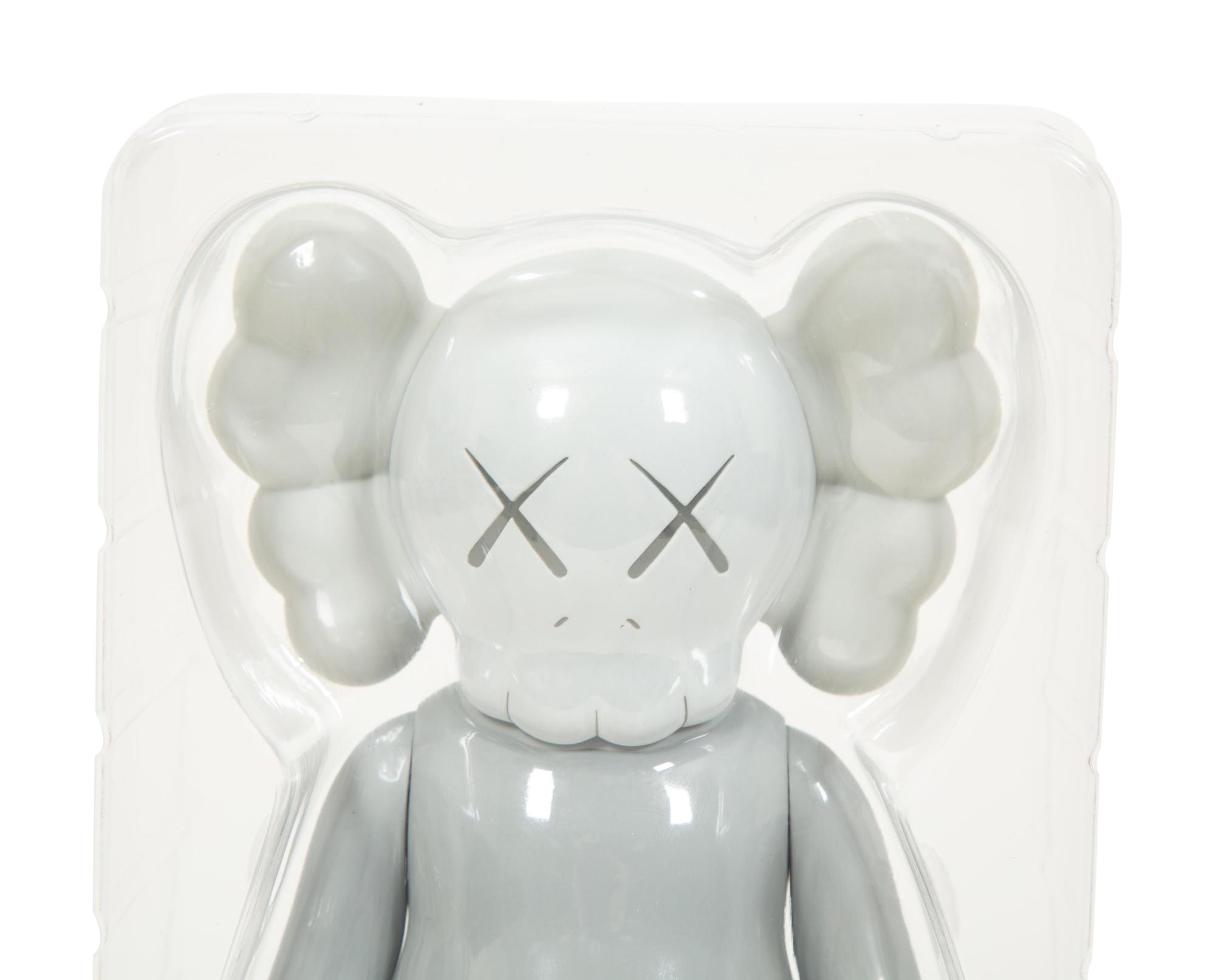 Companion Grey Colorway, 2016