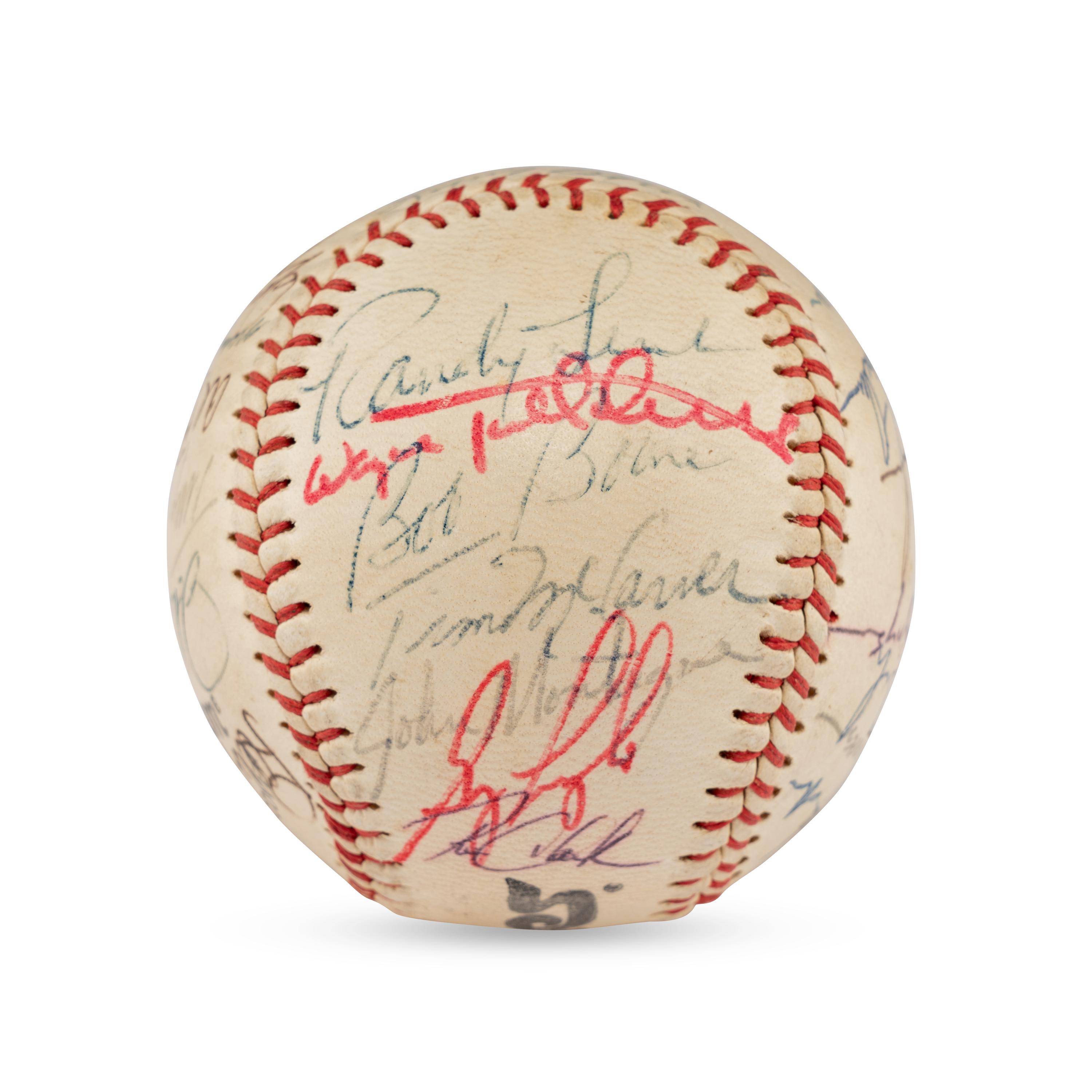 A 1975 Philadelphia Phillies Team Signed Autograph Baseball