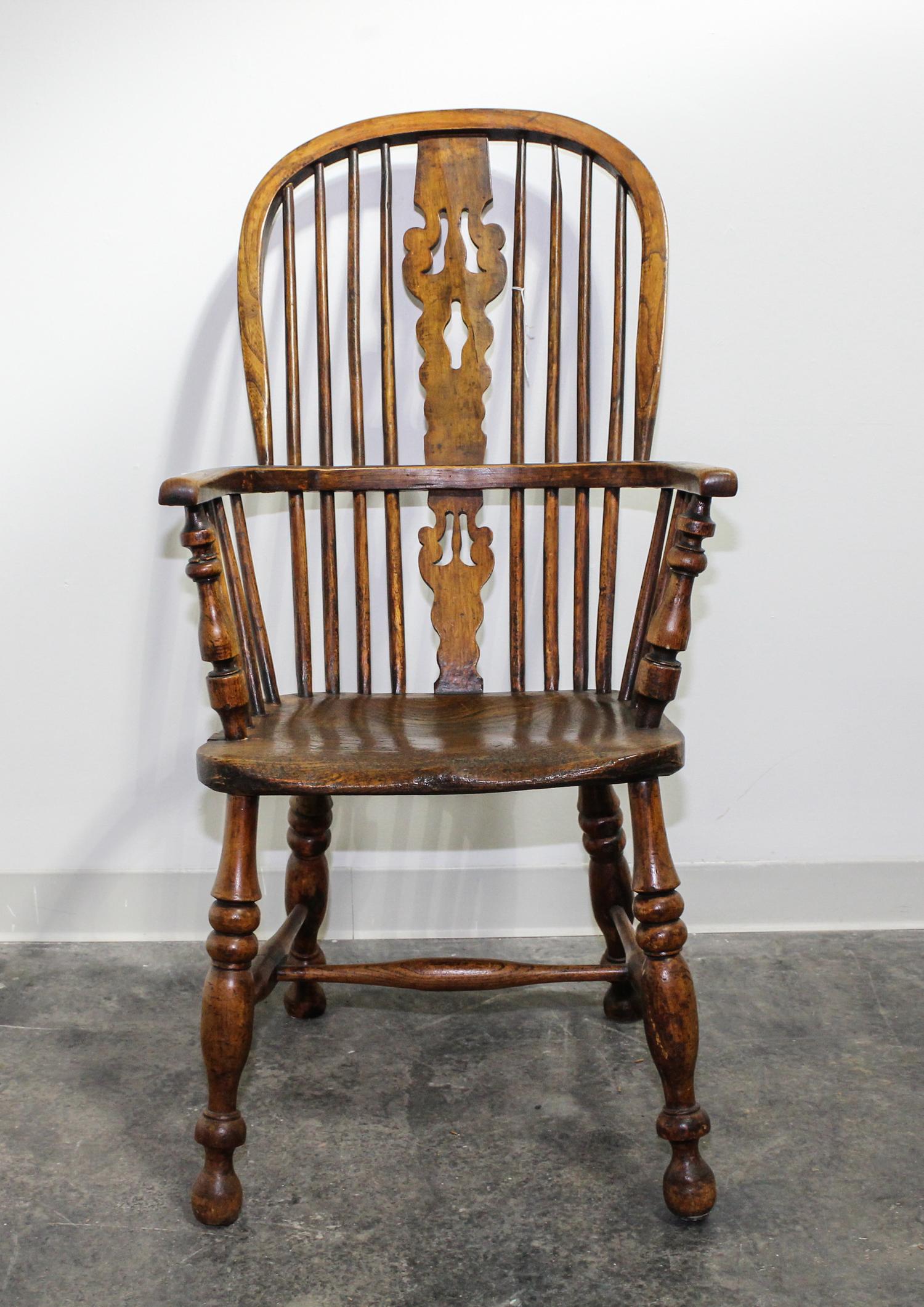 An English Windsor Arm Chair Height 42 1/2 inches. — 19TH CENTURY