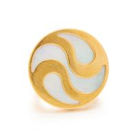 BULGARI, YELLOW GOLD AND MOTHER-OF-PEARL SPINNING RING