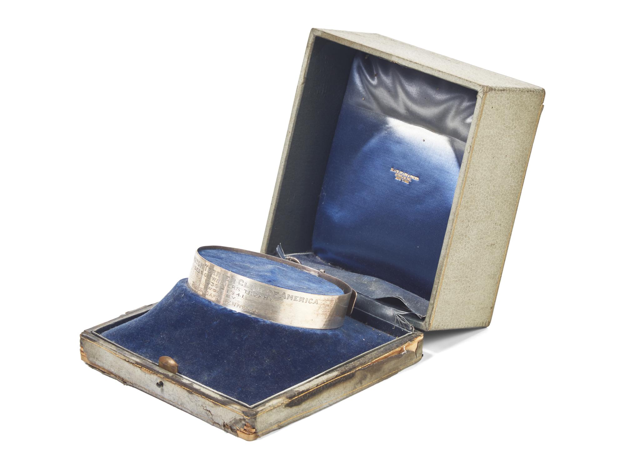 An American Silver Presentation Dog Collar