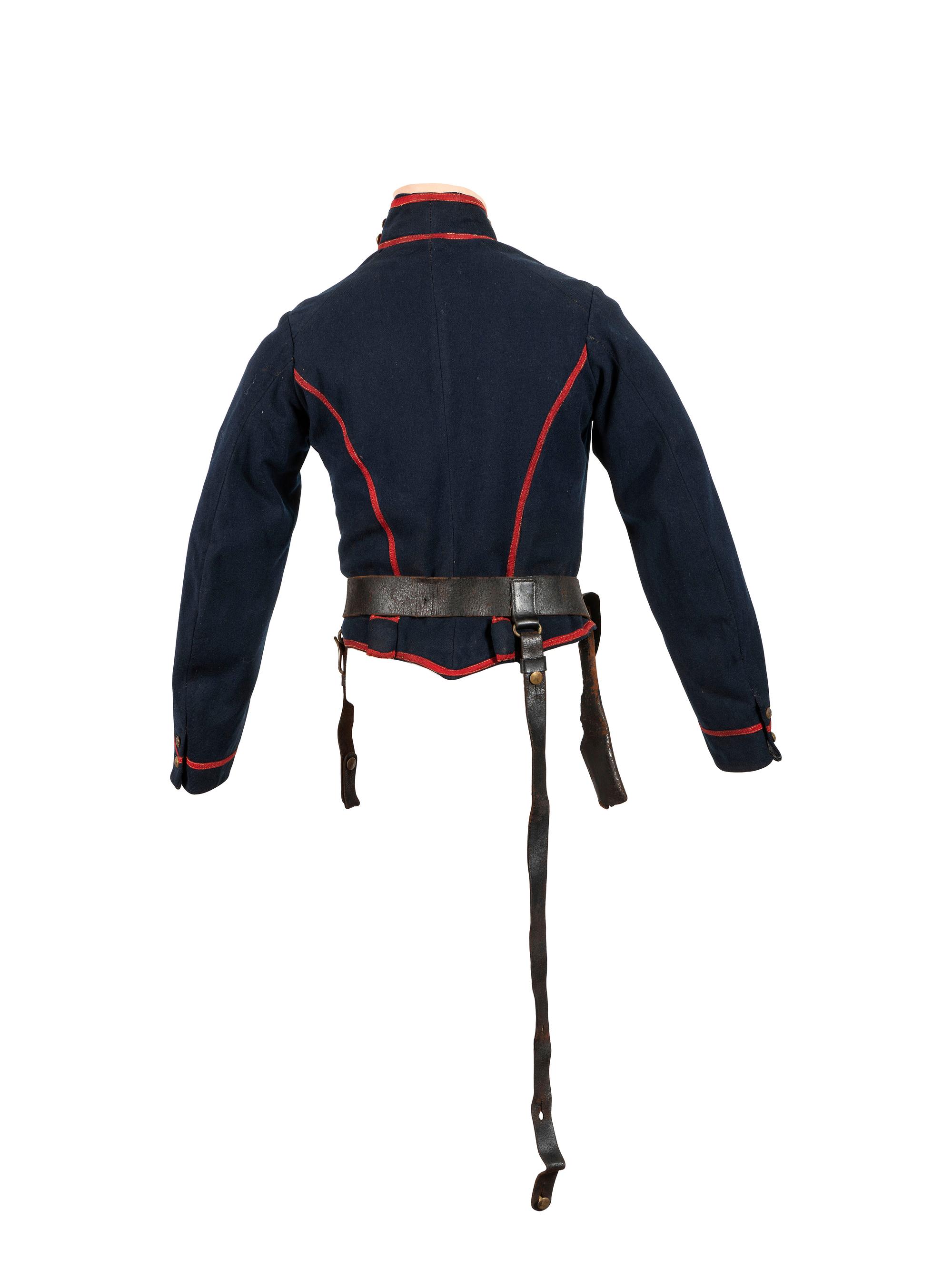 [CIVIL WAR]. Union Artillery shell jacket with saber belt and holster.