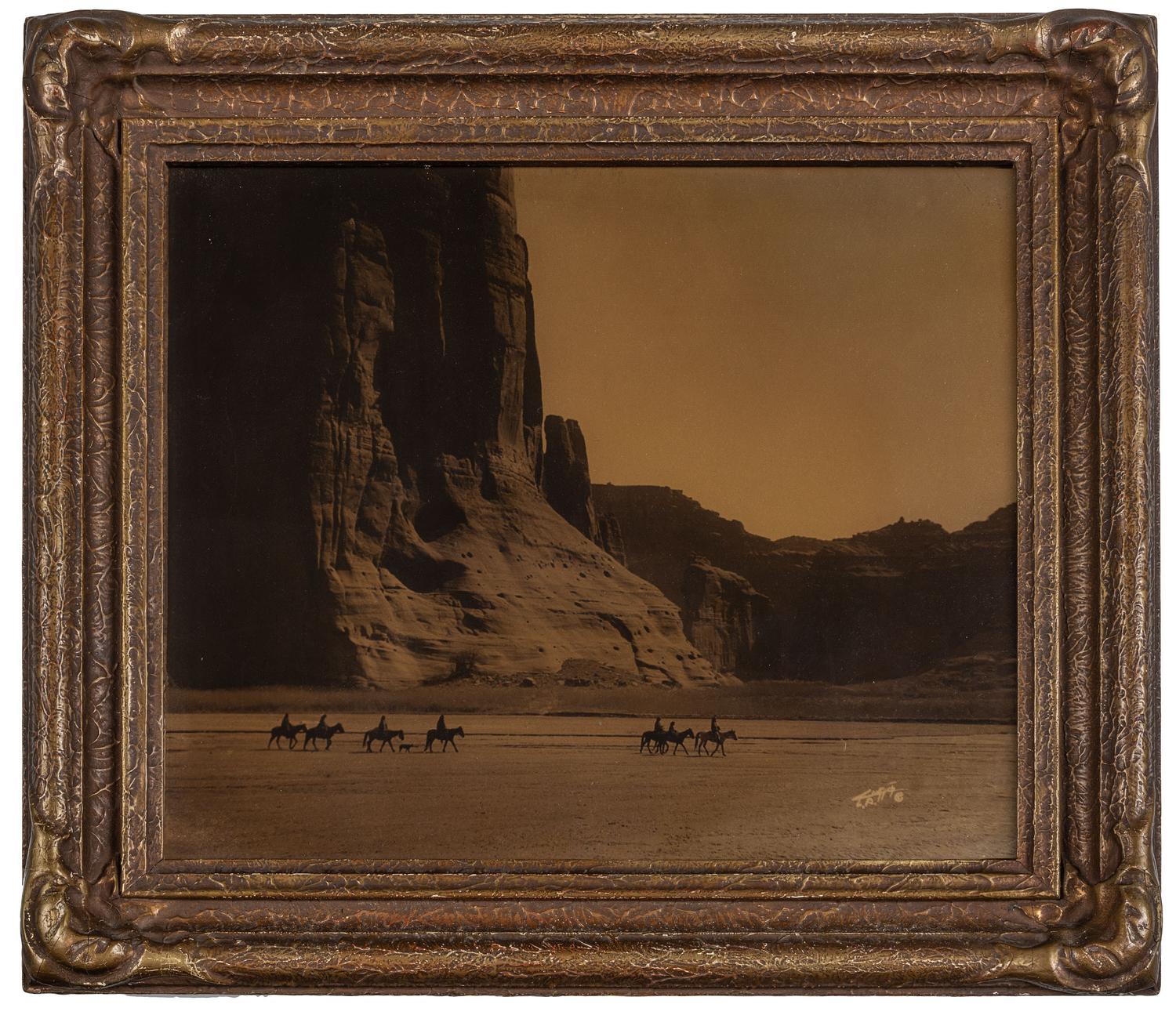 CURTIS, Edward S (1868-1952), photographer. Cañon de Chelly .