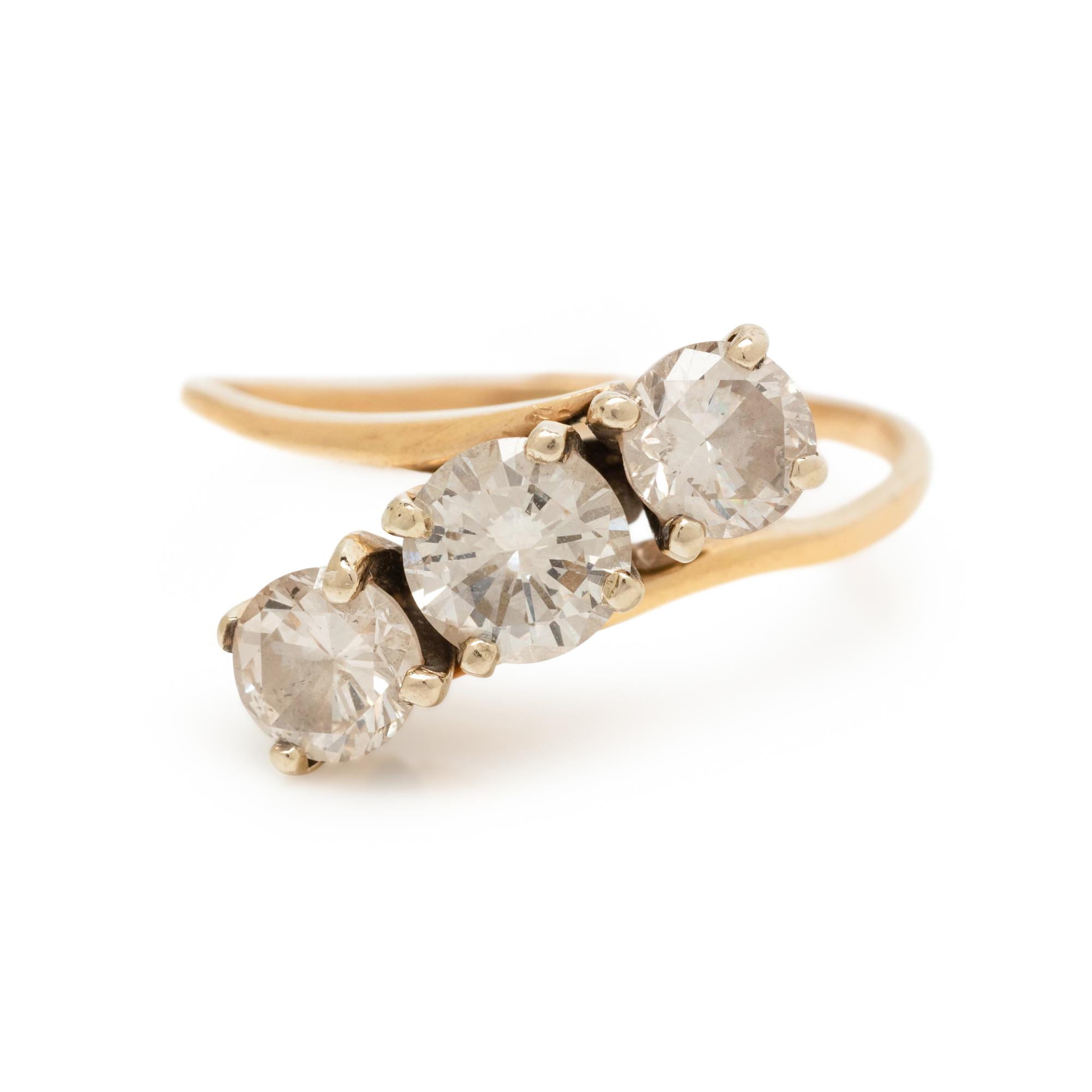 DIAMOND RING
