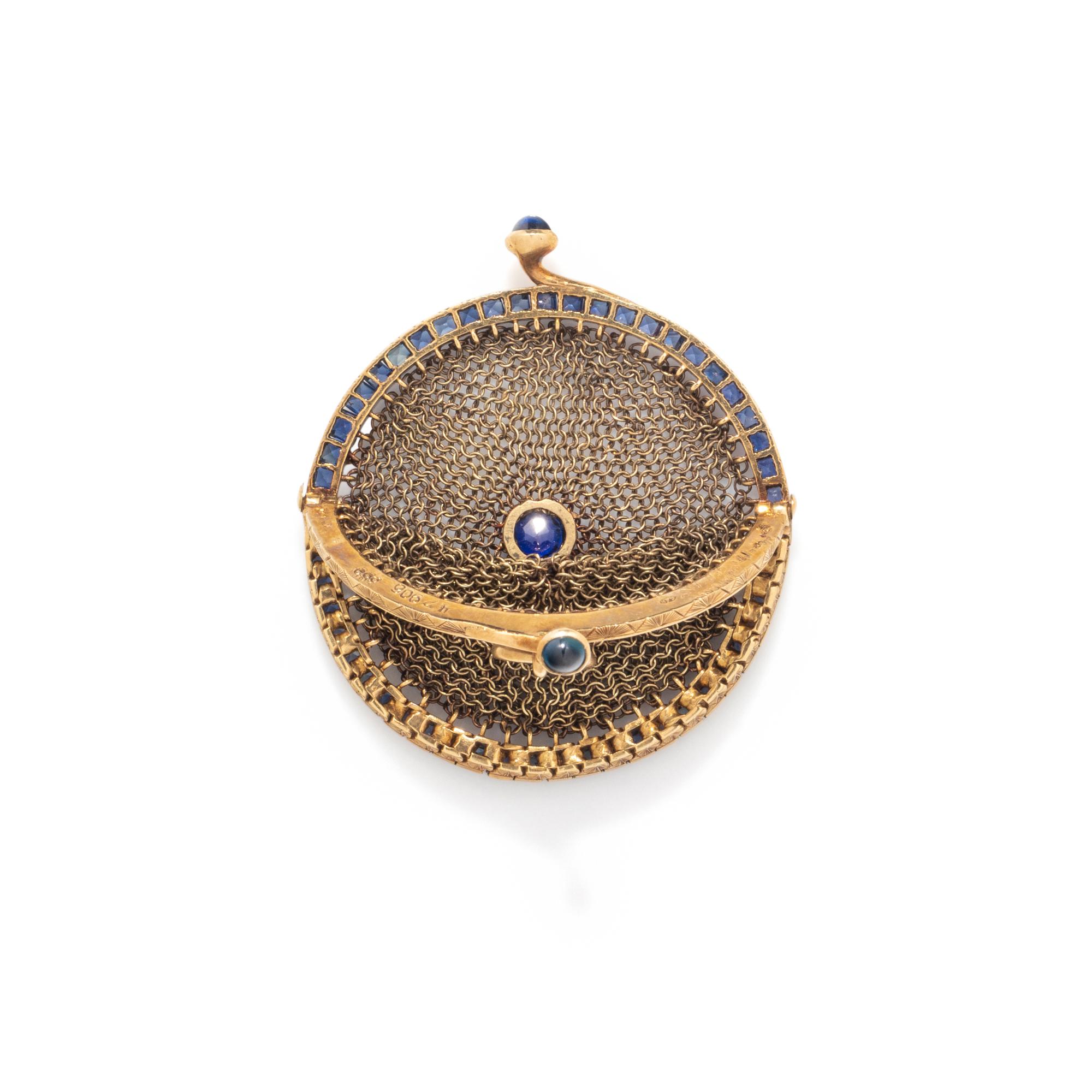 YELLOW GOLD AND SAPPHIRE MESH COIN PURSE PENDANT
