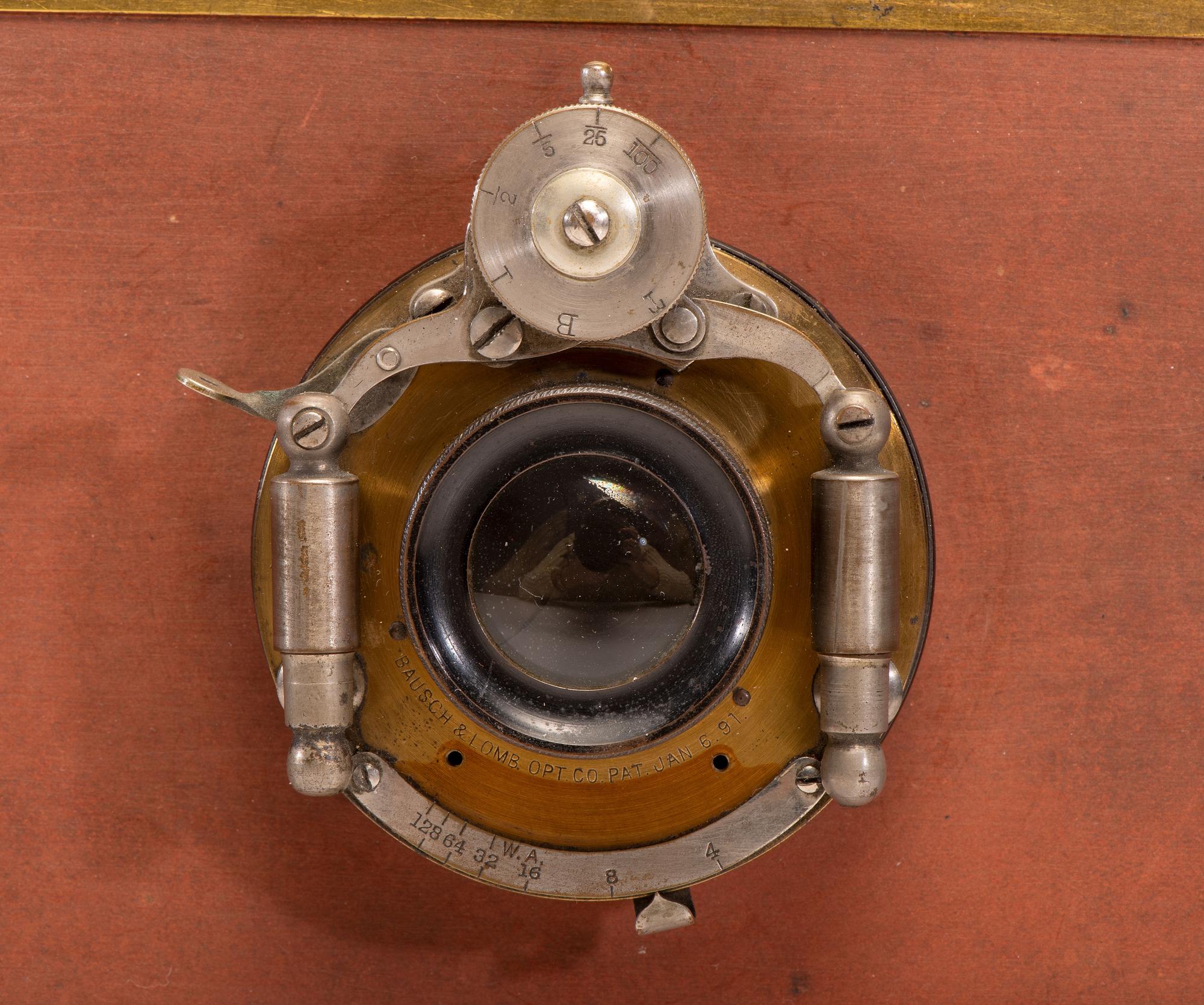 [EARLY PHOTOGRAPHY]. Genesee Outfit camera. Eastman Dry Plate & Film Co., Rochester, NY, ca 1888-1889.