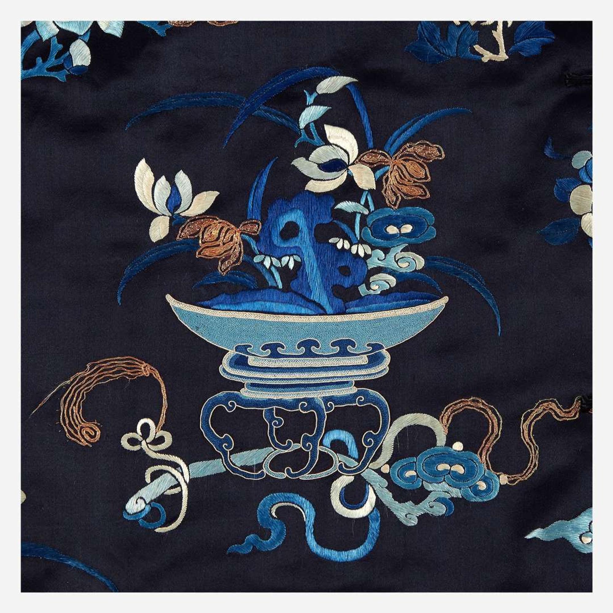 A Chinese embroidered silk lady's robe 刺绣女装长袍氅衣 Qing Dynasty with later tailoring ? ???????