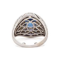 WHITE GOLD, SAPPHIRE AND DIAMOND RING