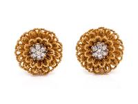 YELLOW GOLD AND DIAMOND EARCLIPS