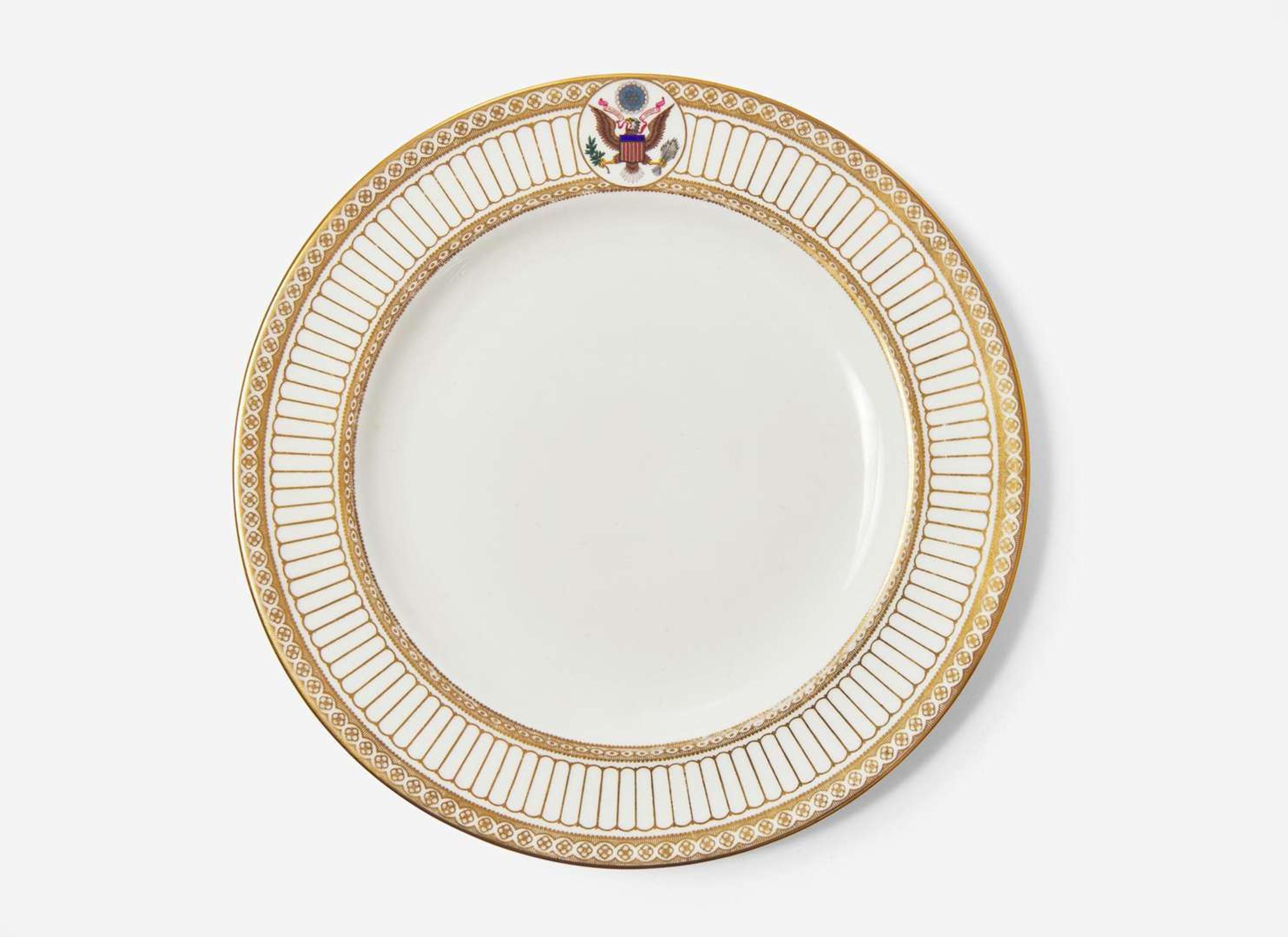 A Wedgwood Bone China Theodore Roosevelt State Service Dinner Plate, UK, circa 1902