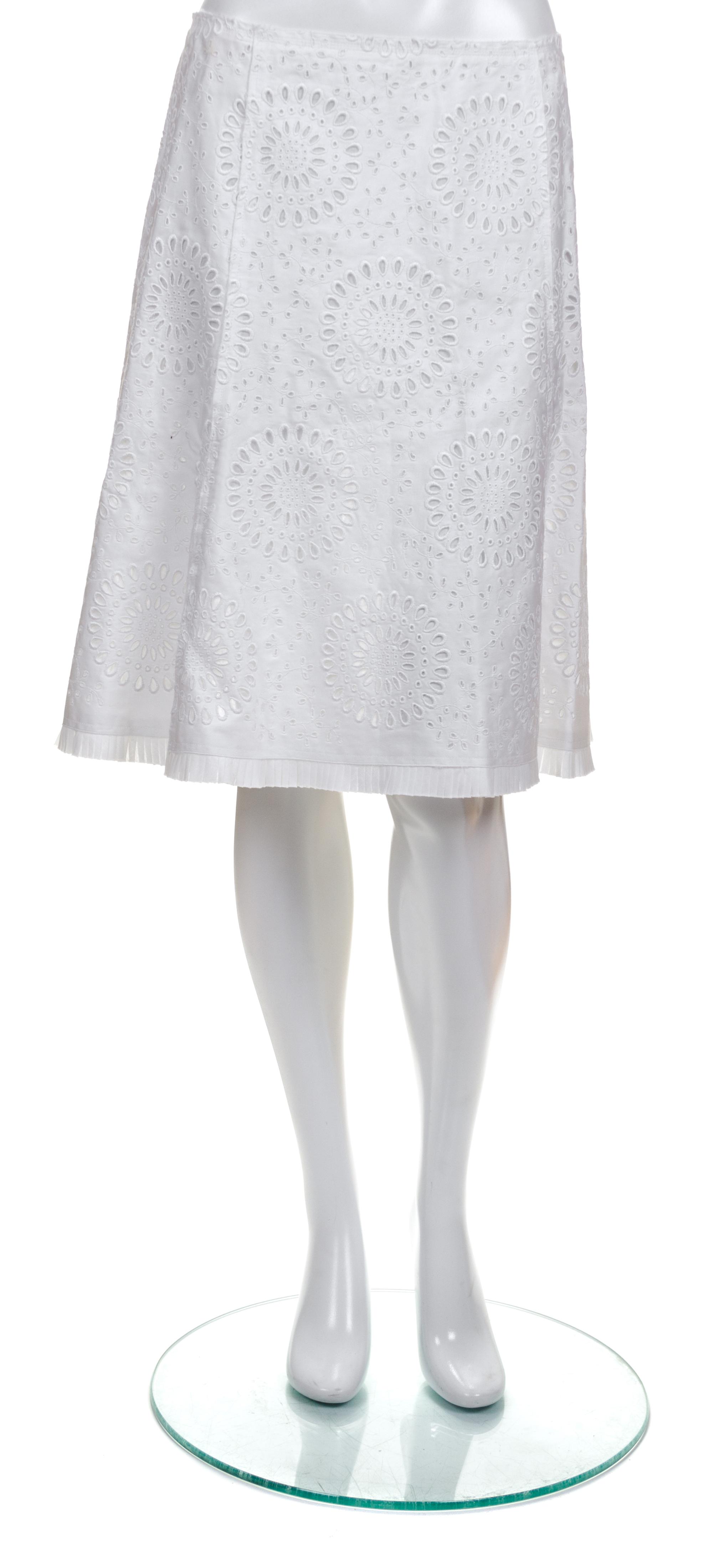 A Prada White Lace Skirt, Size 42.