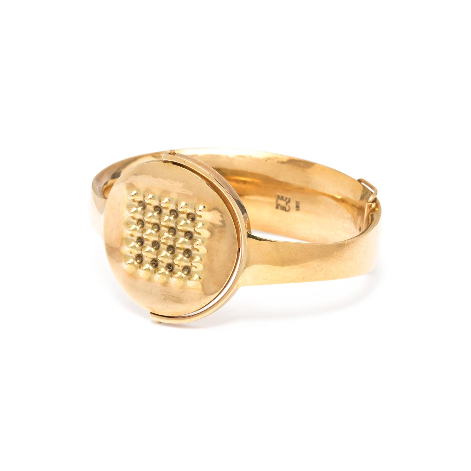 MODERNIST, YELLOW GOLD BANGLE BRACELET