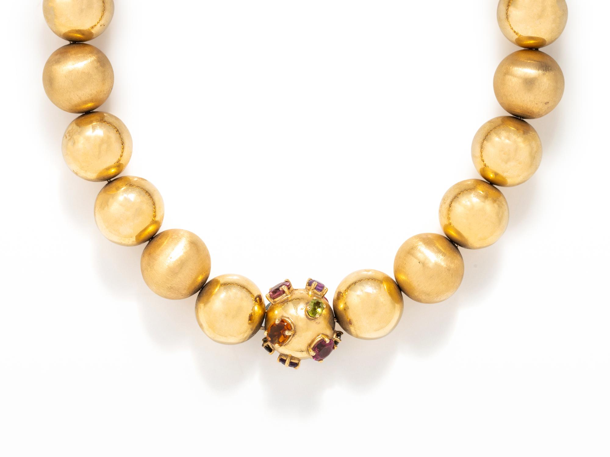 YELLOW GOLD AND GEMSTONE NECKLACE