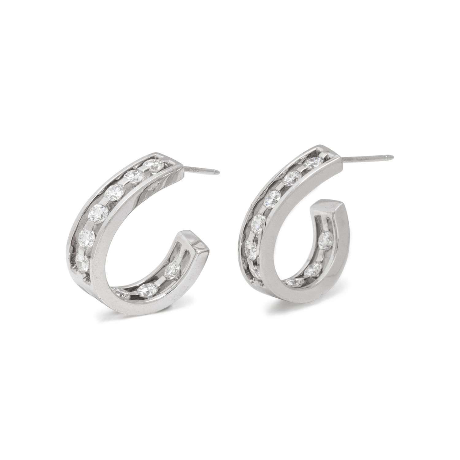 WHITE GOLD AND DIAMOND EARRINGS