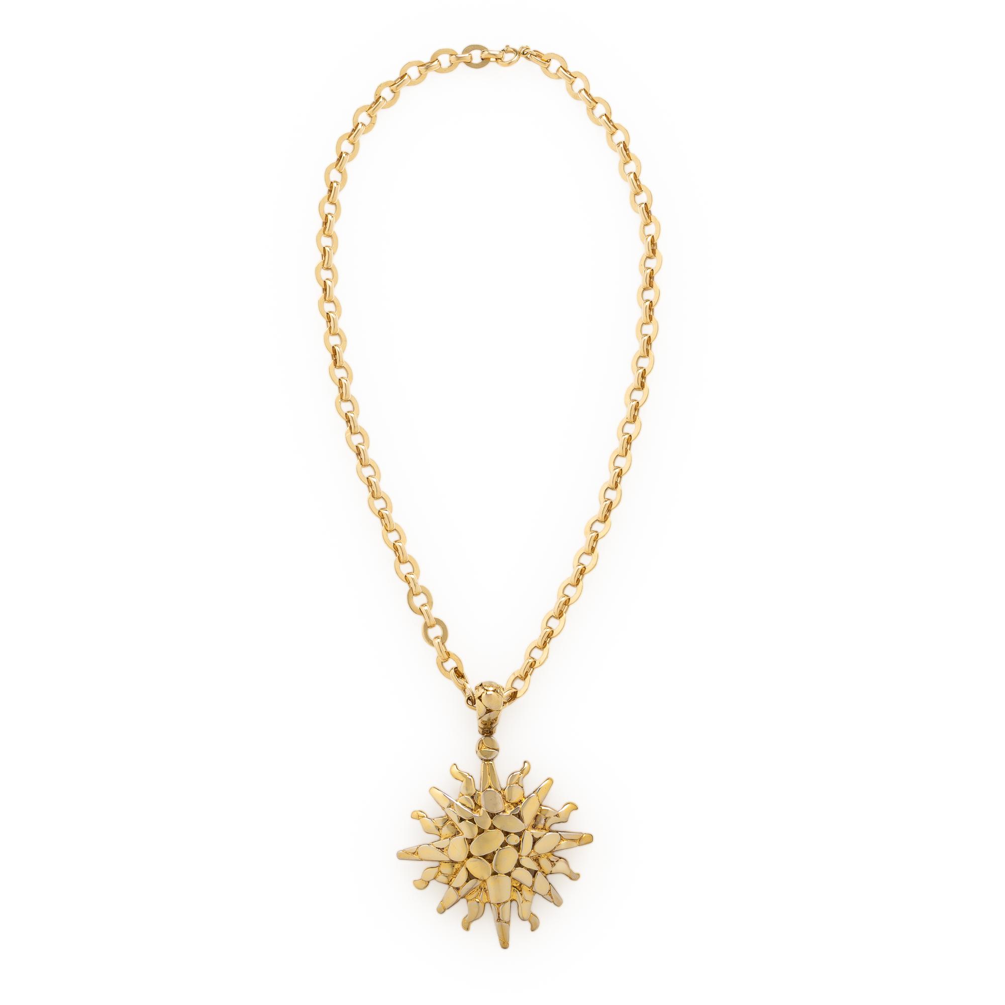John Hardy, Star Pendant with Unsigned Yellow Gold Chain