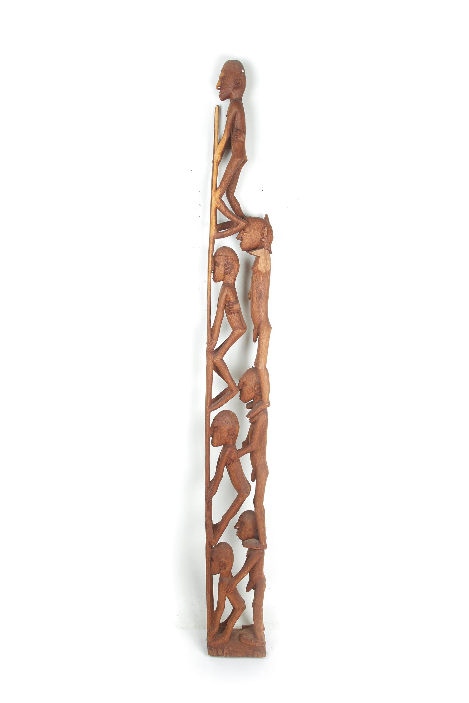 An Asmat Bis Pole